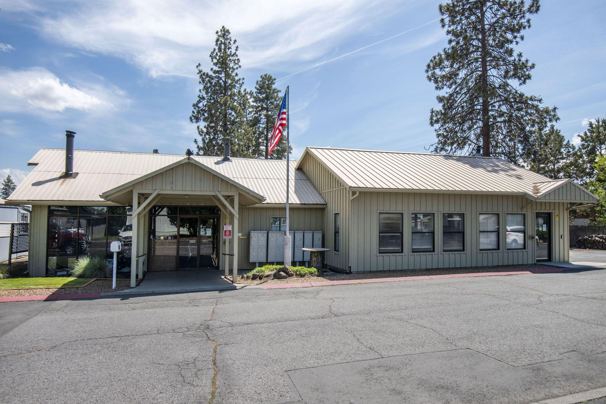 1001 SE 15th Street, 178