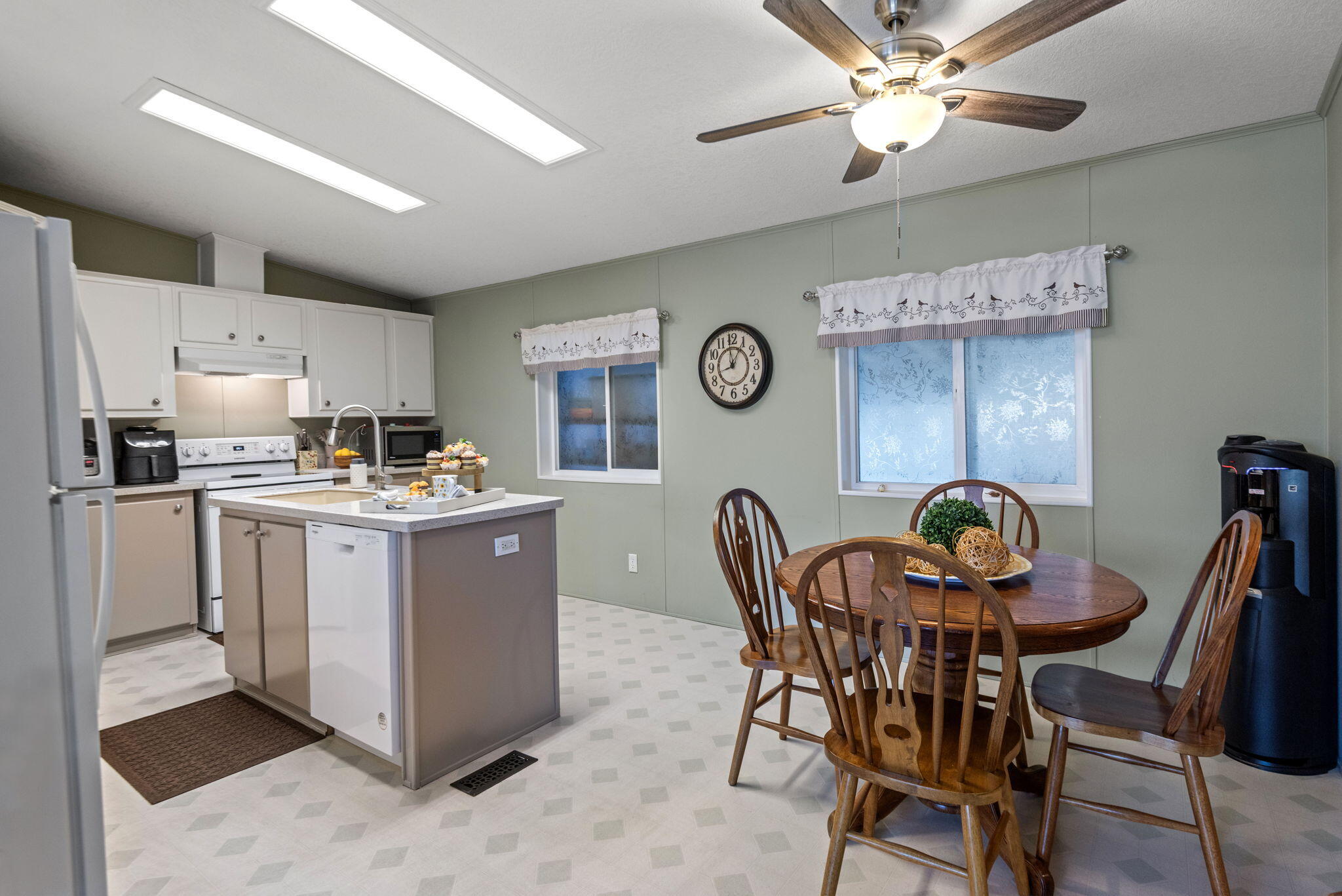 1001 SE 15th Street, 178