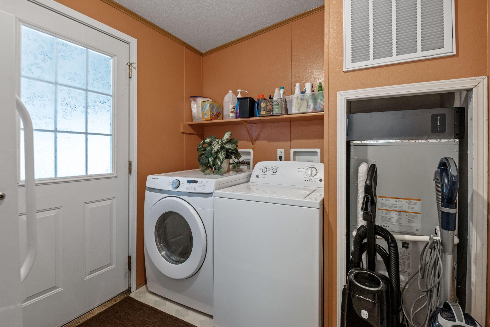 1001 SE 15th Street, 178