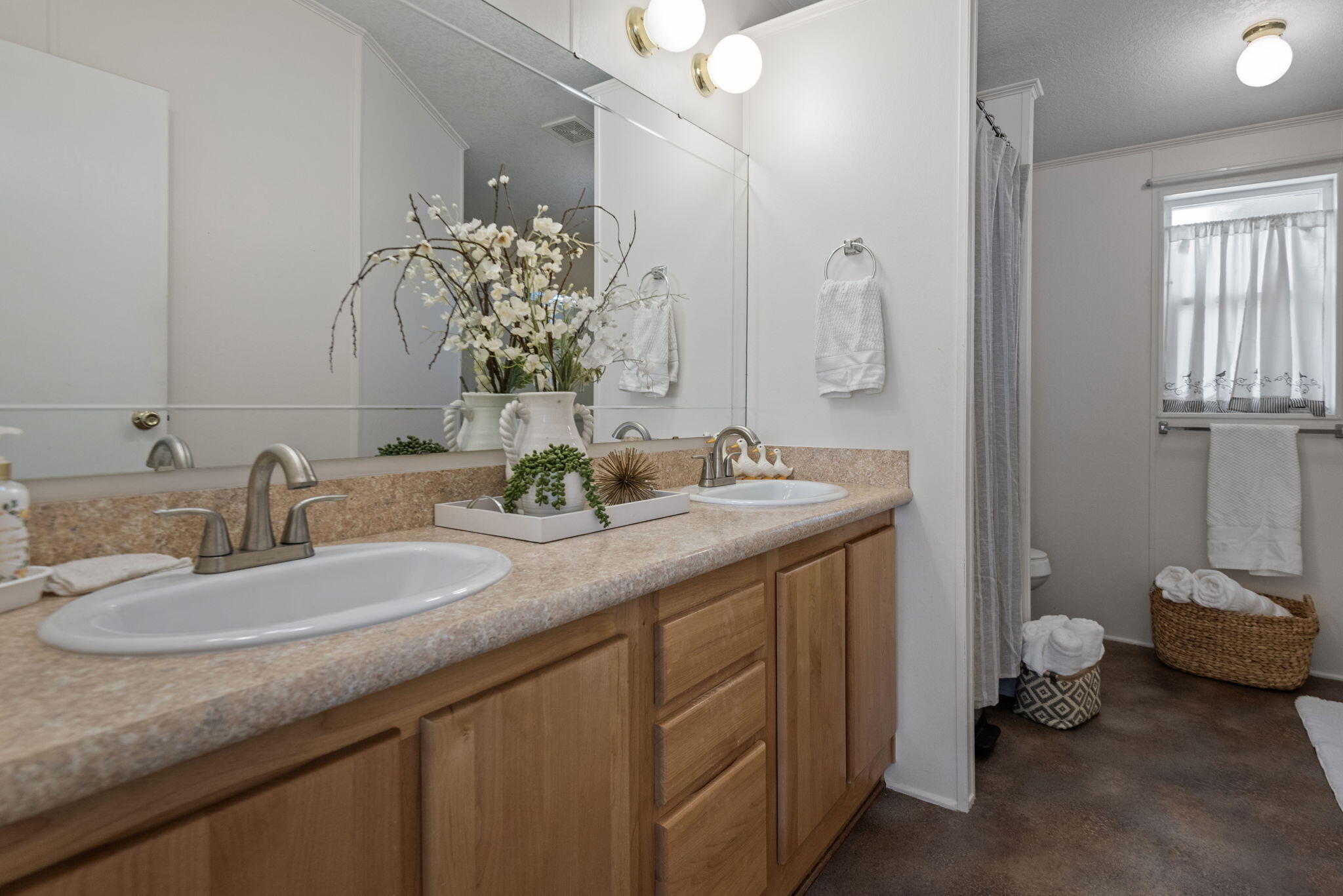 1001 SE 15th Street, 178