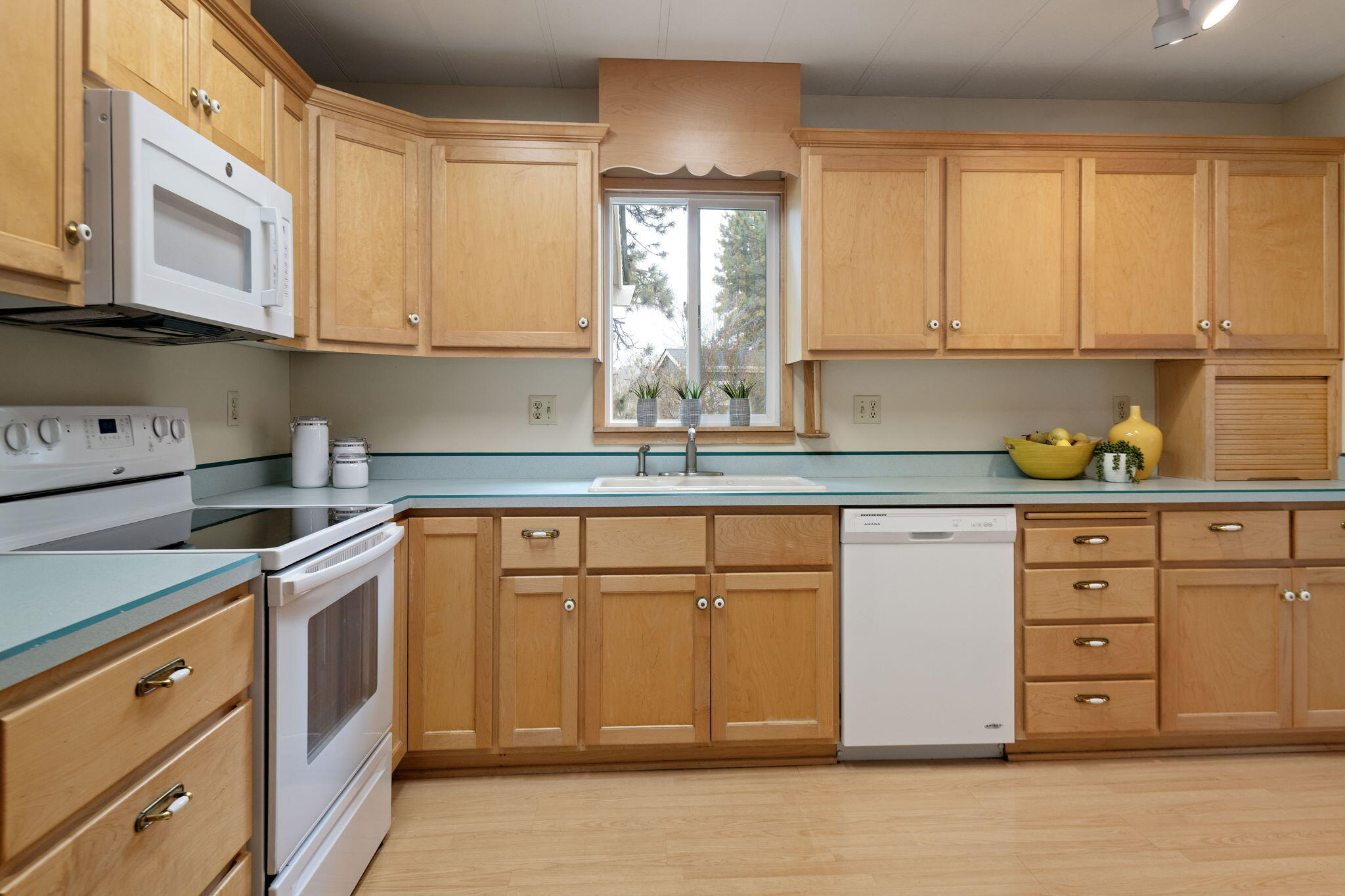 61067 Chuckanut Drive