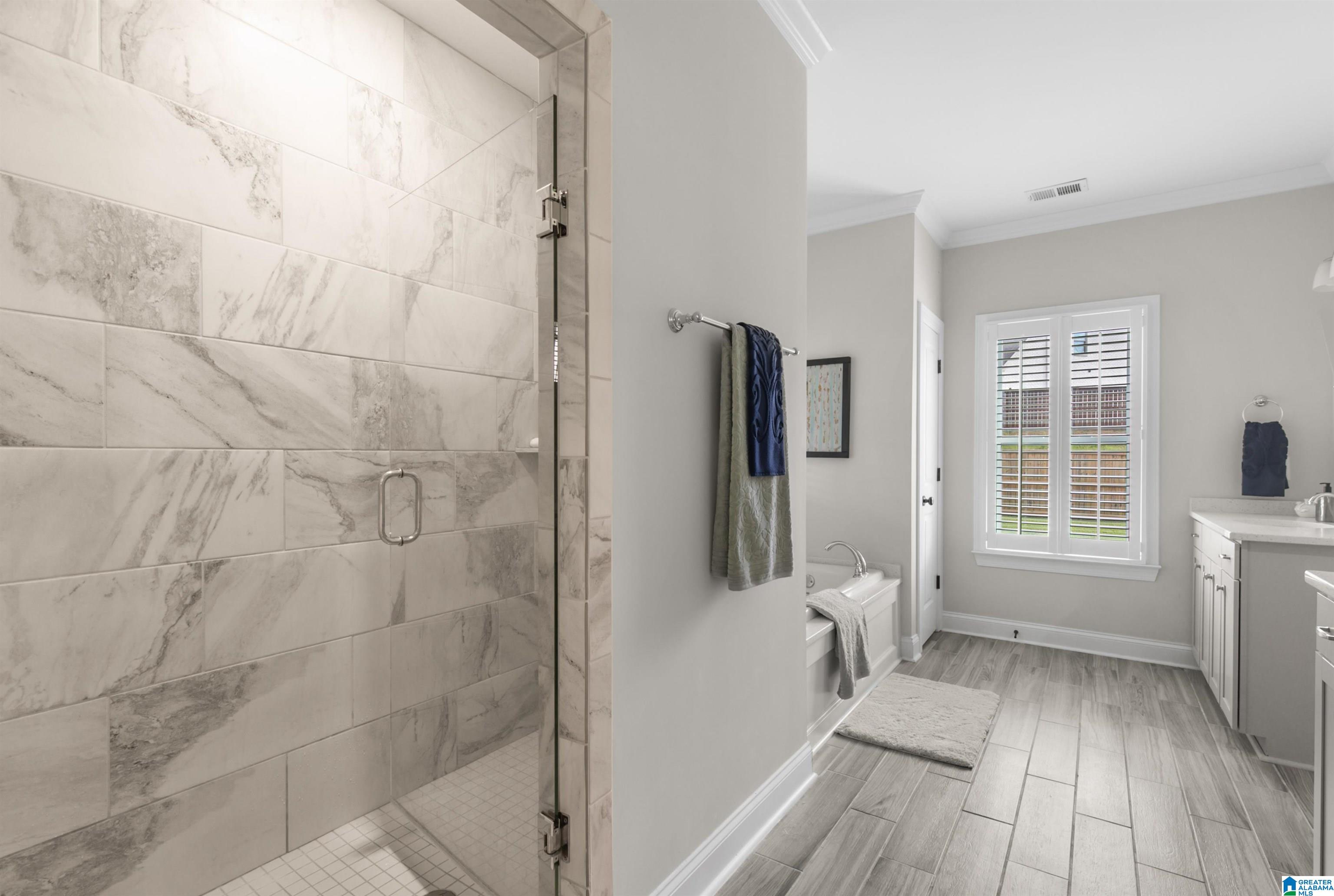 411 GRIFFIN PARK LANE