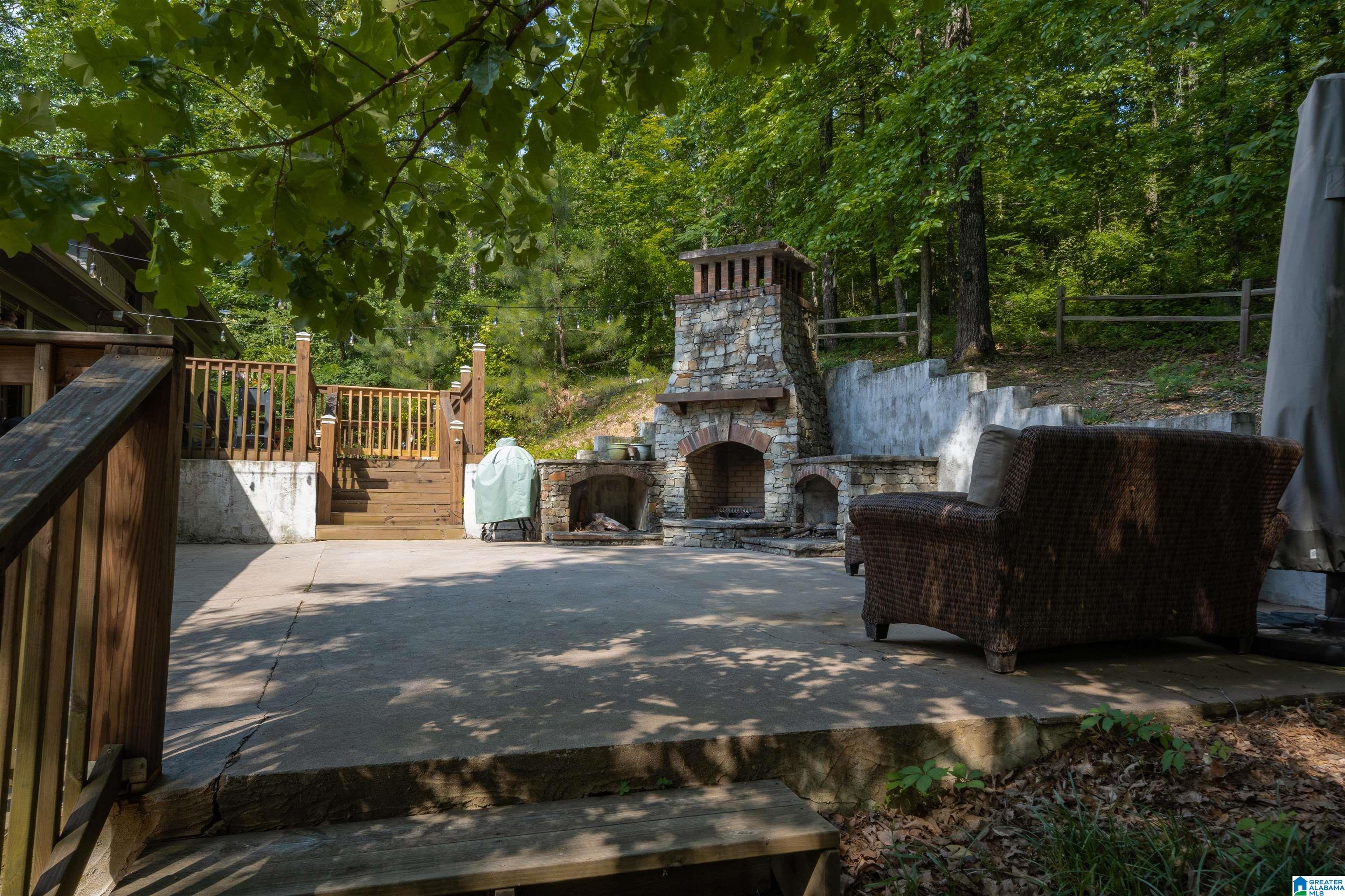 2533 ALTADENA FOREST CIRCLE