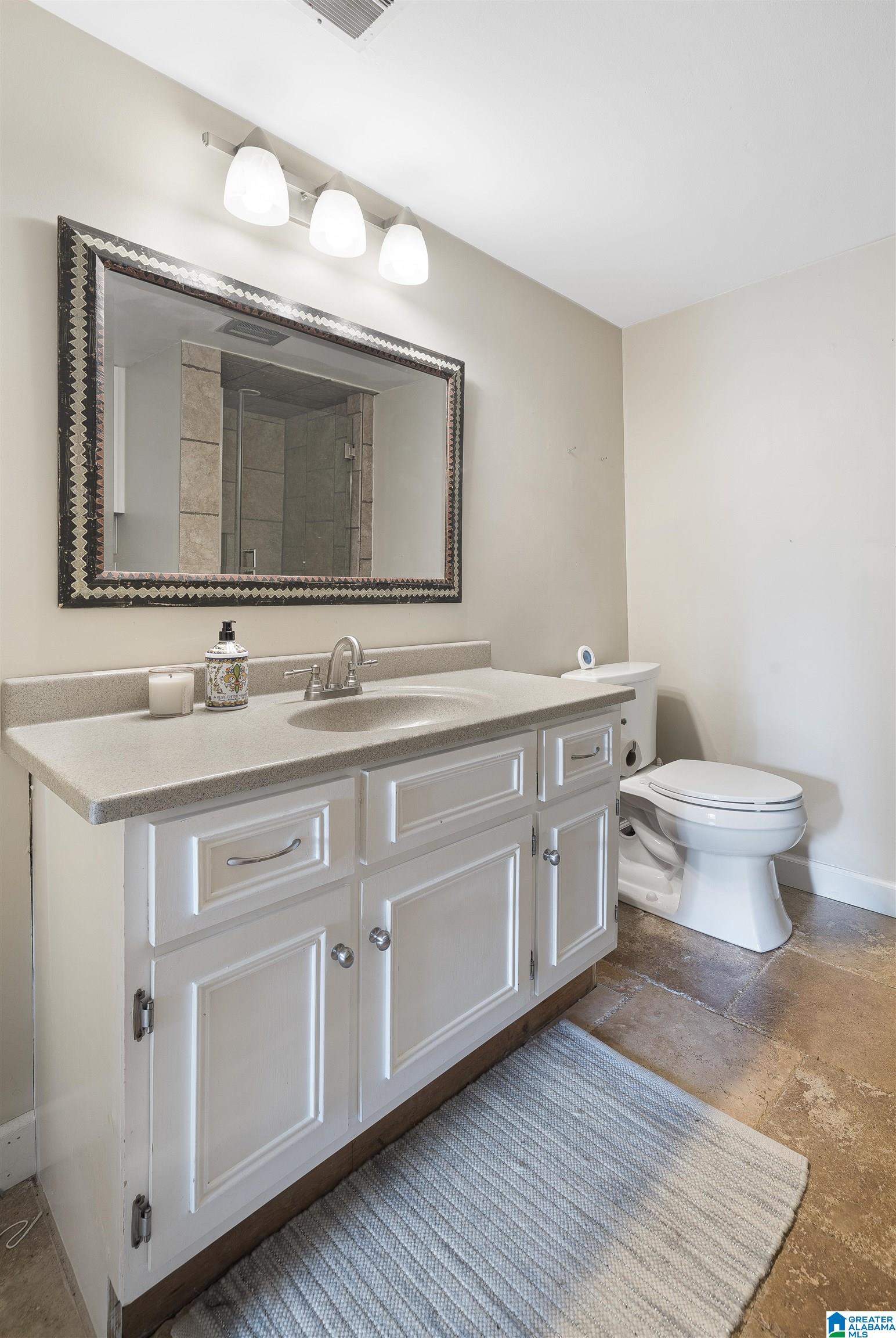 2533 ALTADENA FOREST CIRCLE