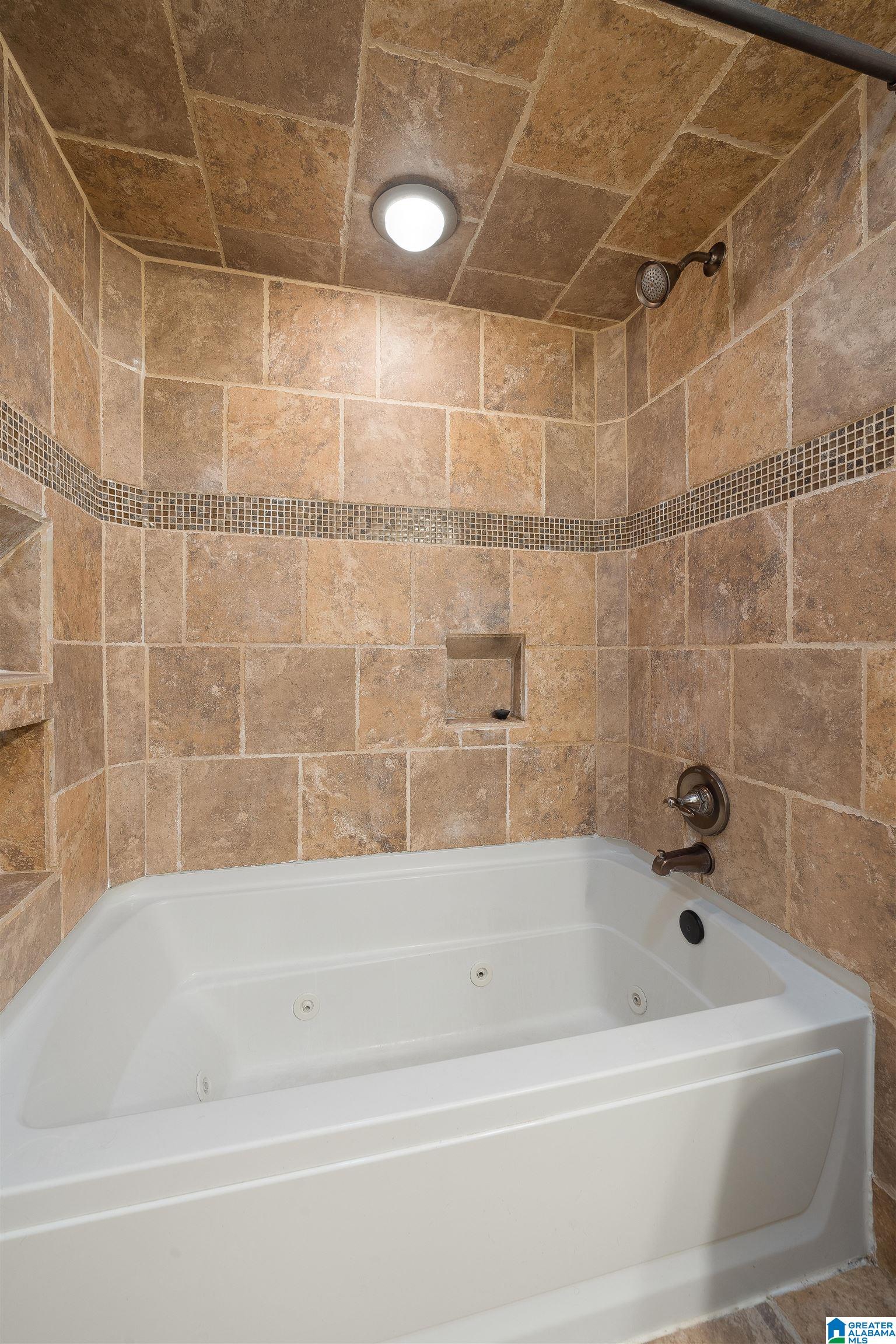 2533 ALTADENA FOREST CIRCLE