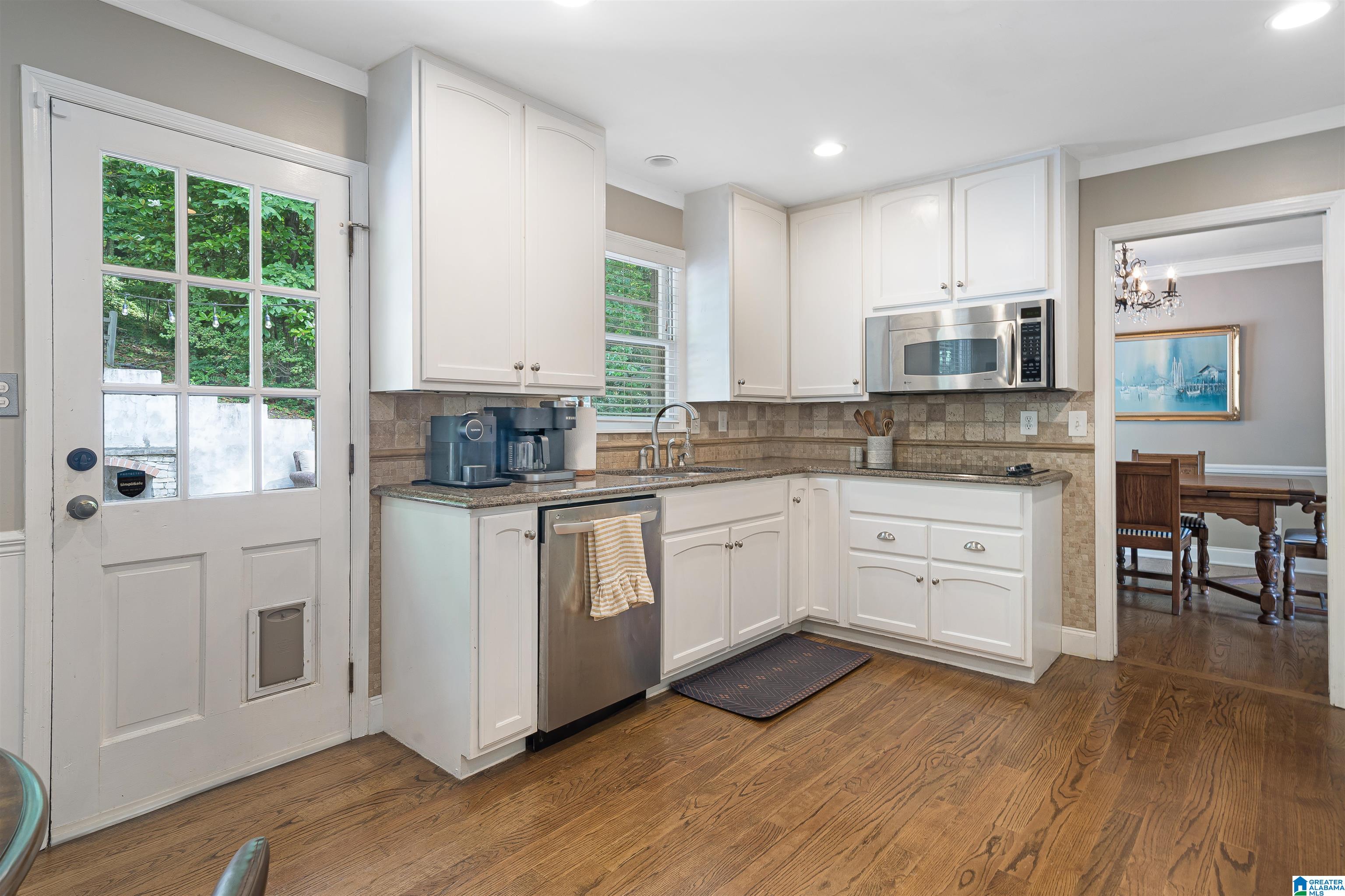 2533 ALTADENA FOREST CIRCLE