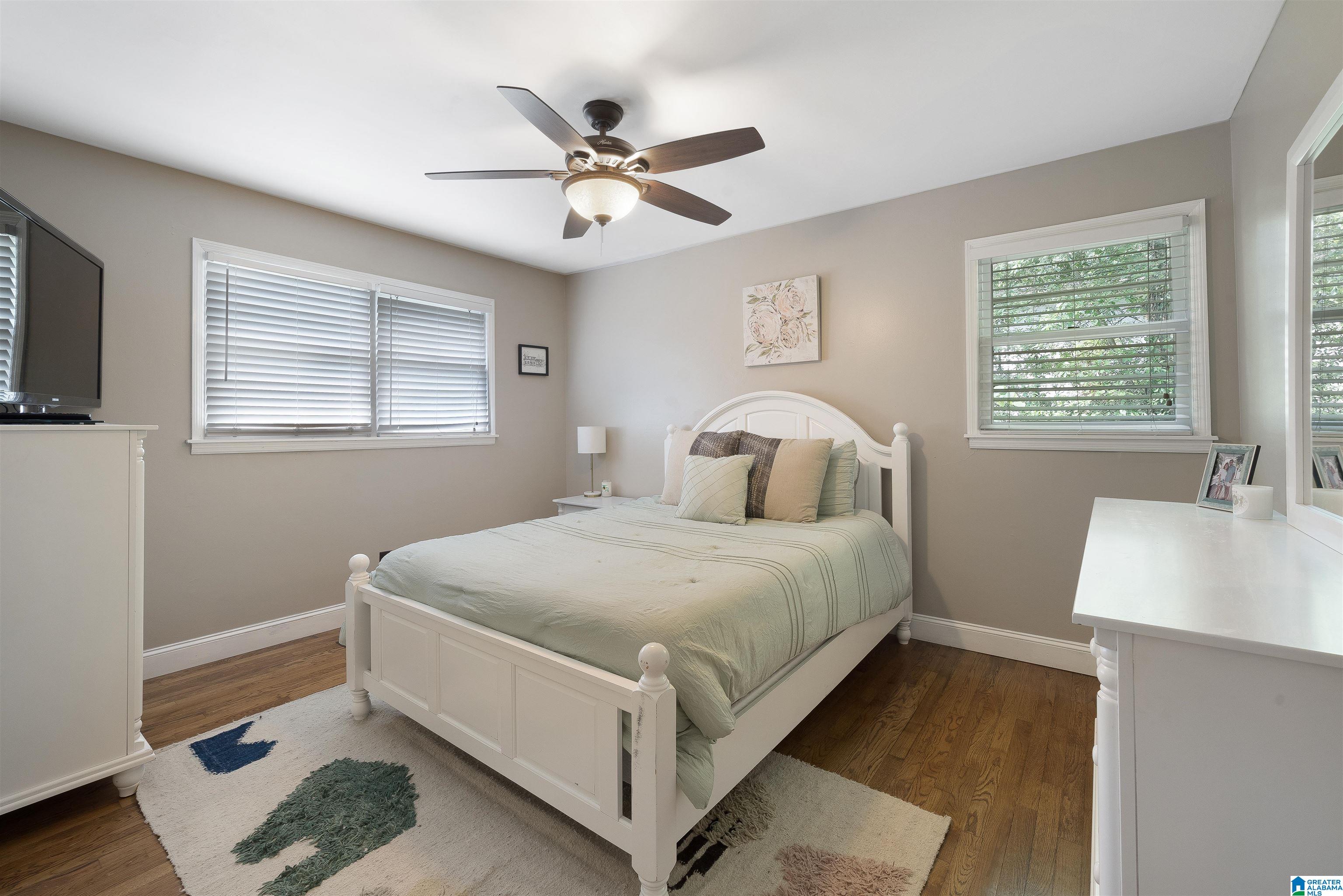 2533 ALTADENA FOREST CIRCLE