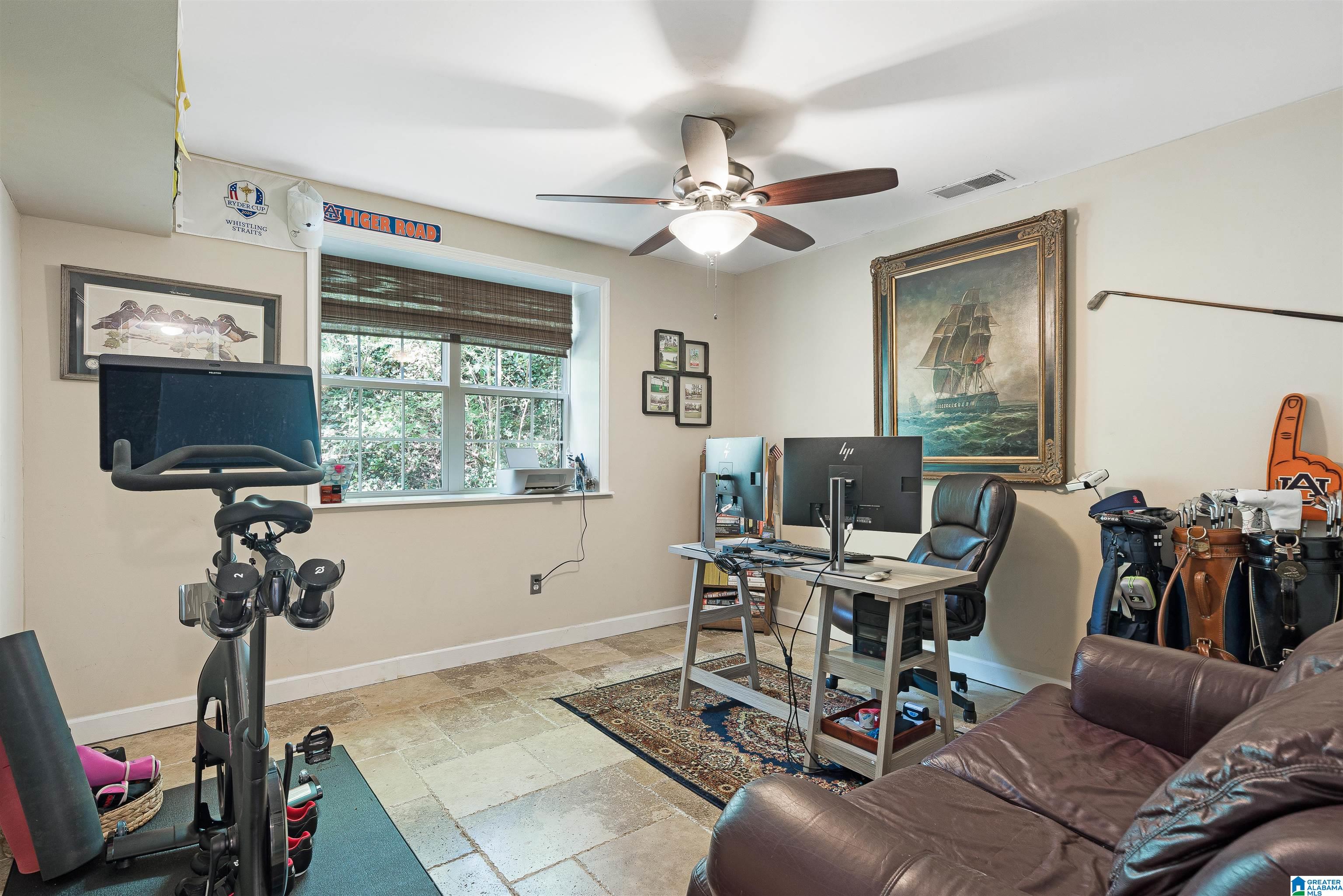 2533 ALTADENA FOREST CIRCLE