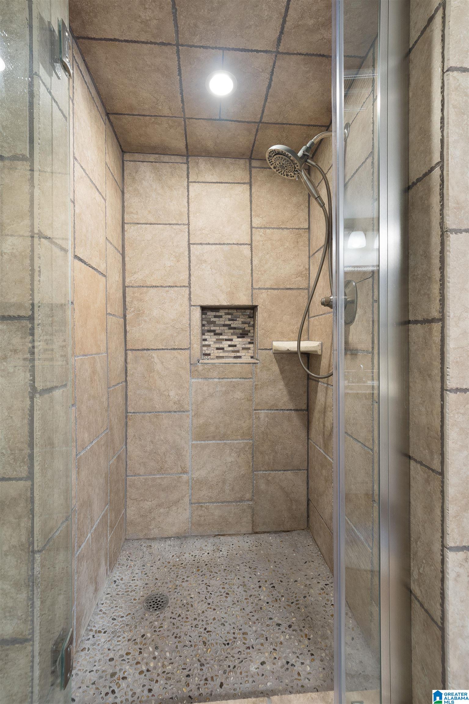 2533 ALTADENA FOREST CIRCLE