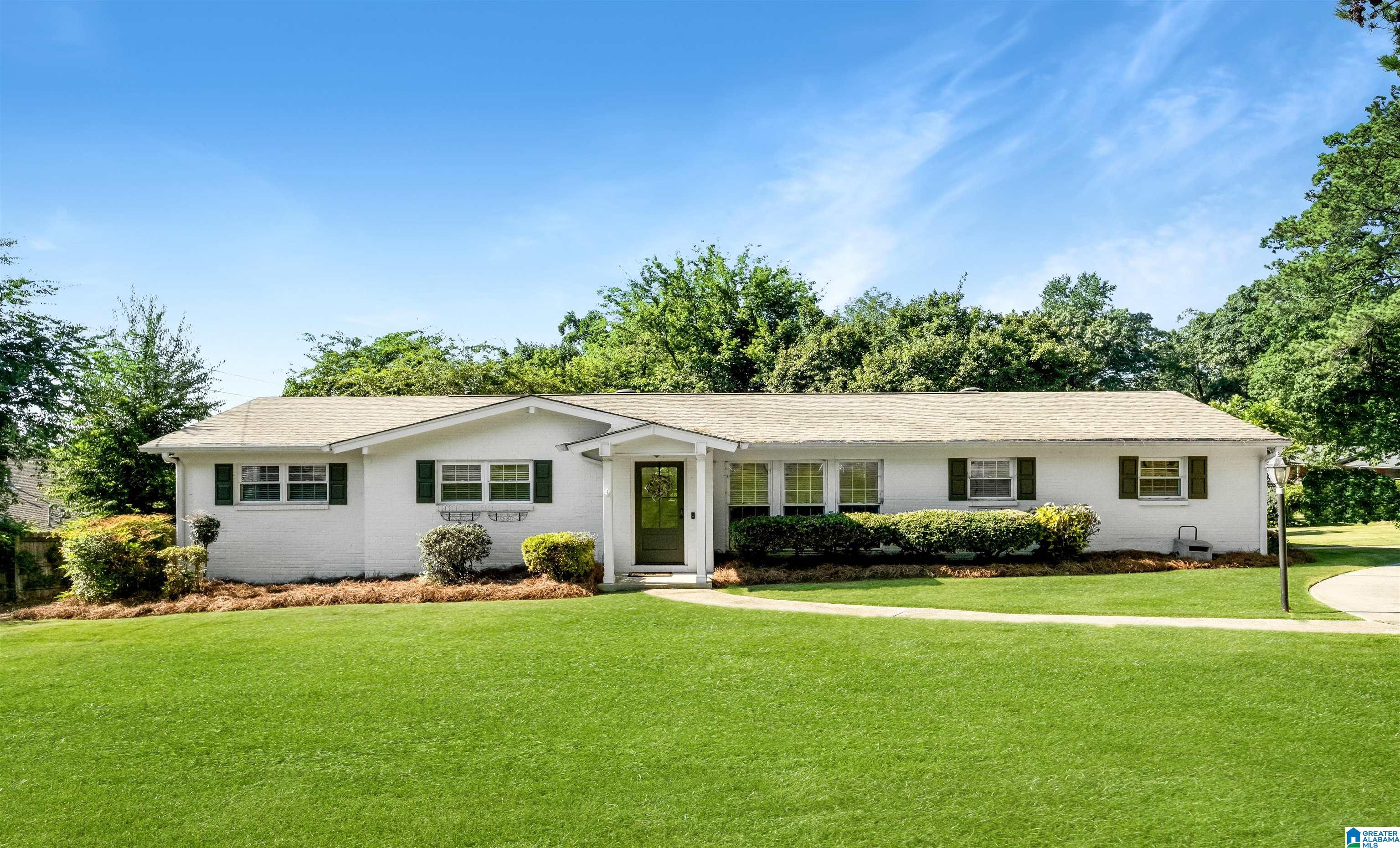 1517 LINDA VISTA DRIVE