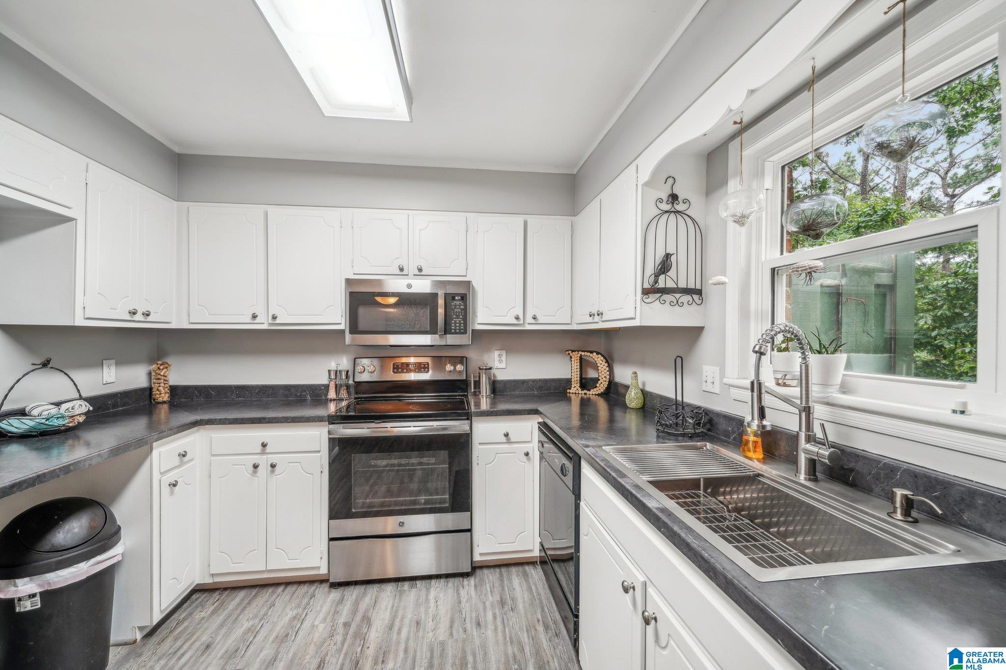 2032 MONTREAT PARKWAY 2032