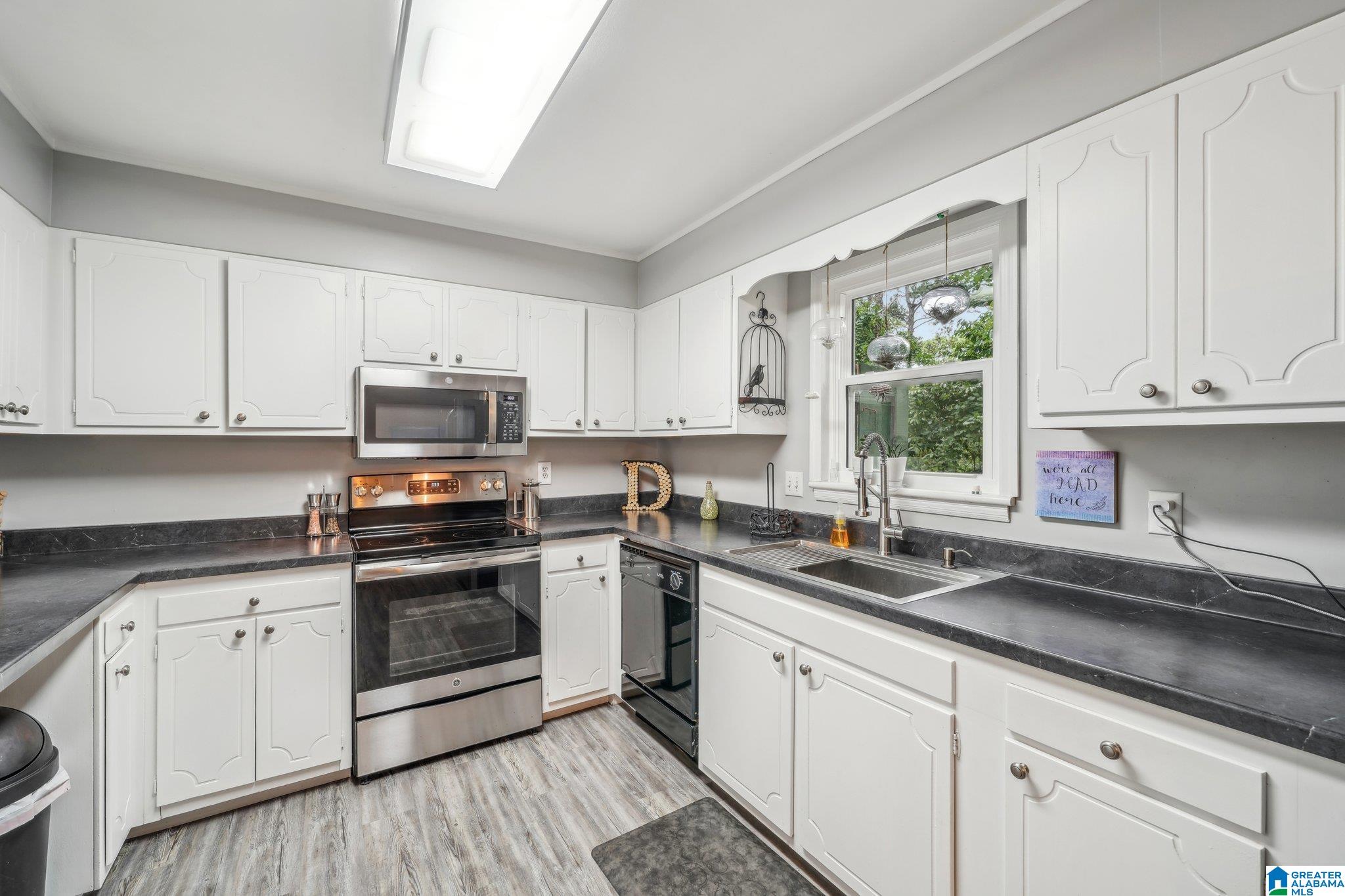 2032 MONTREAT PARKWAY 2032