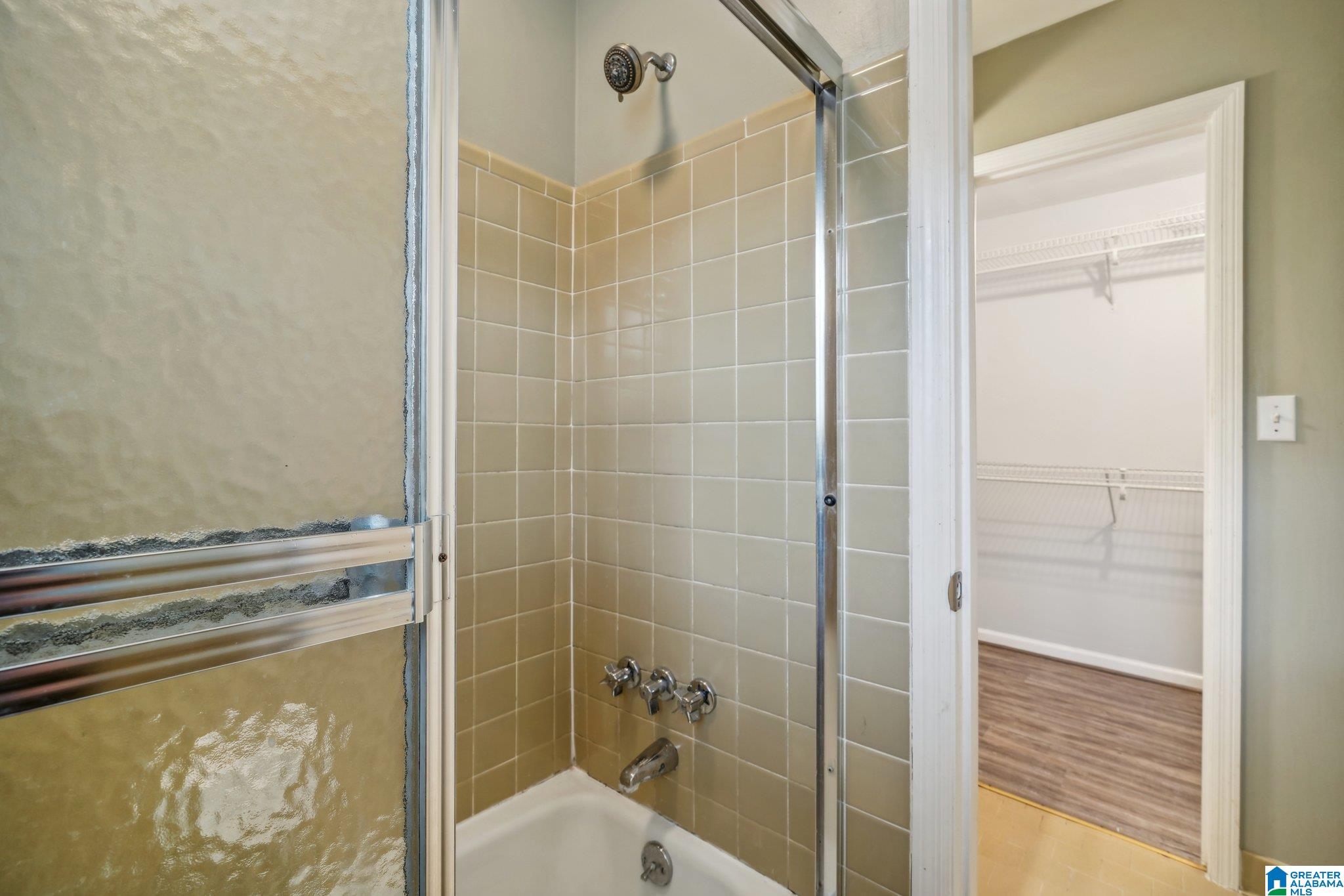 2032 MONTREAT PARKWAY 2032