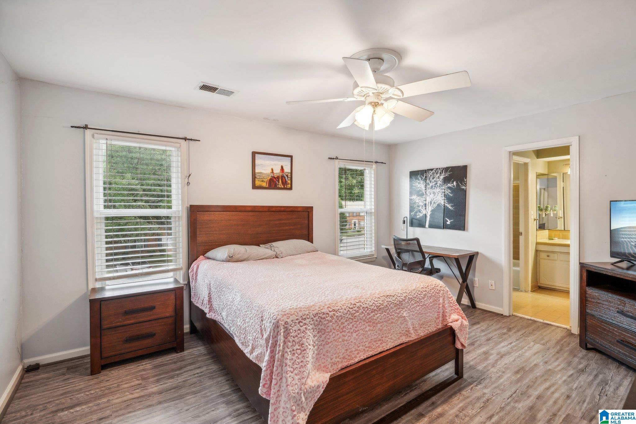 2032 MONTREAT PARKWAY 2032