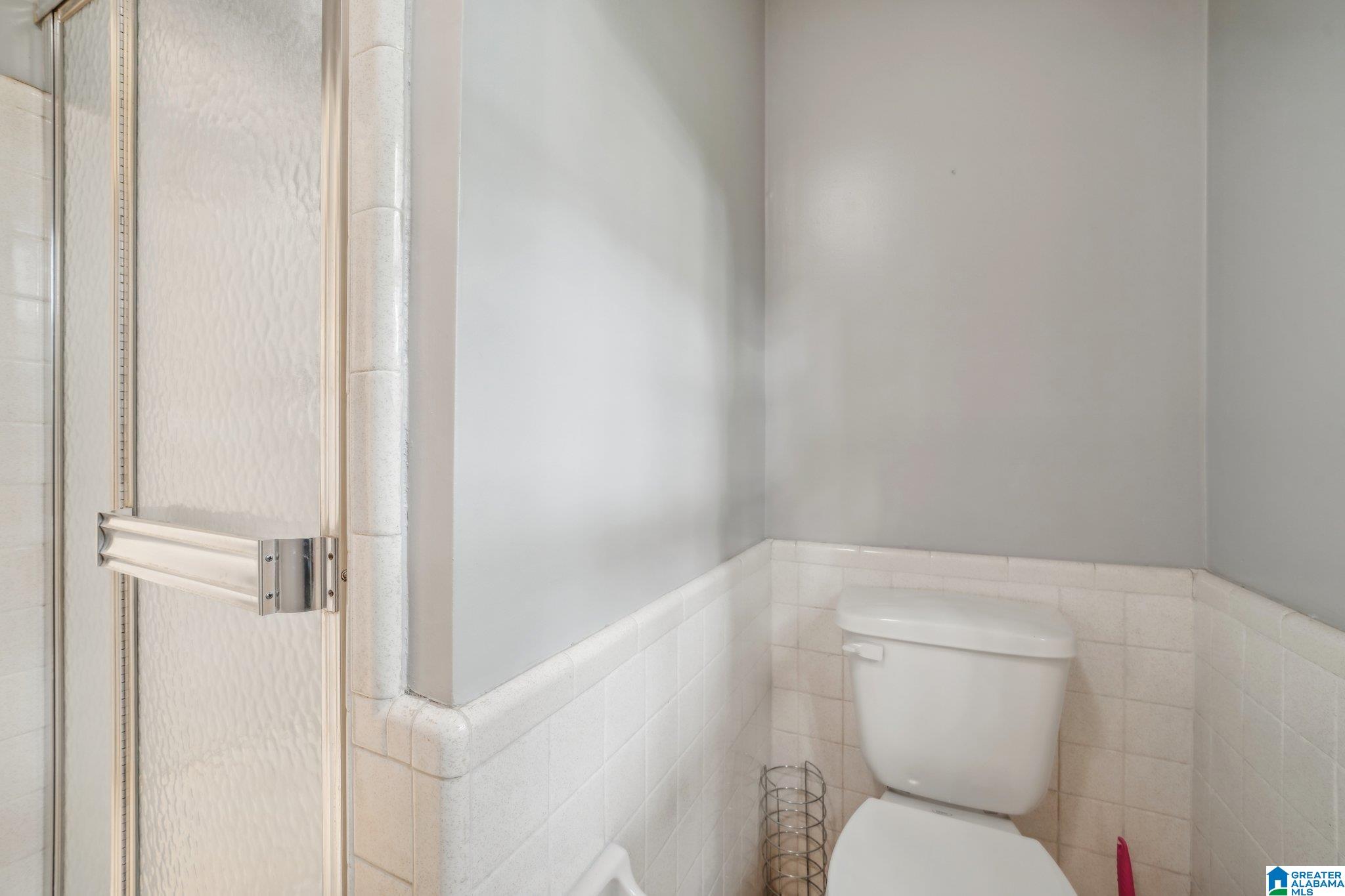 2032 MONTREAT PARKWAY 2032