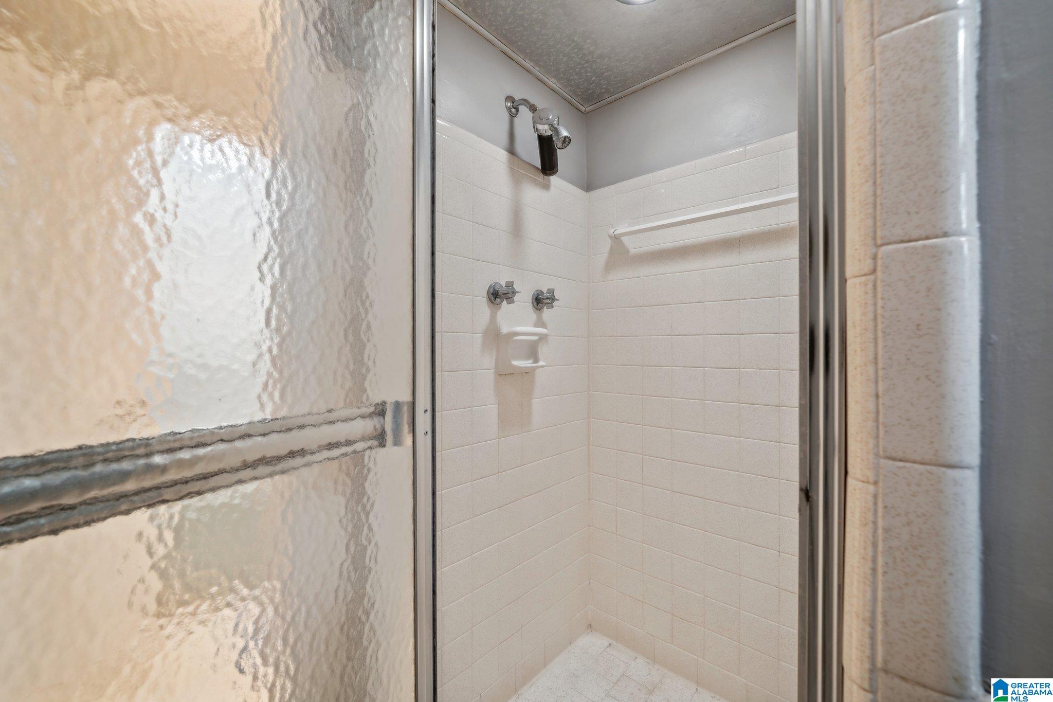 2032 MONTREAT PARKWAY 2032