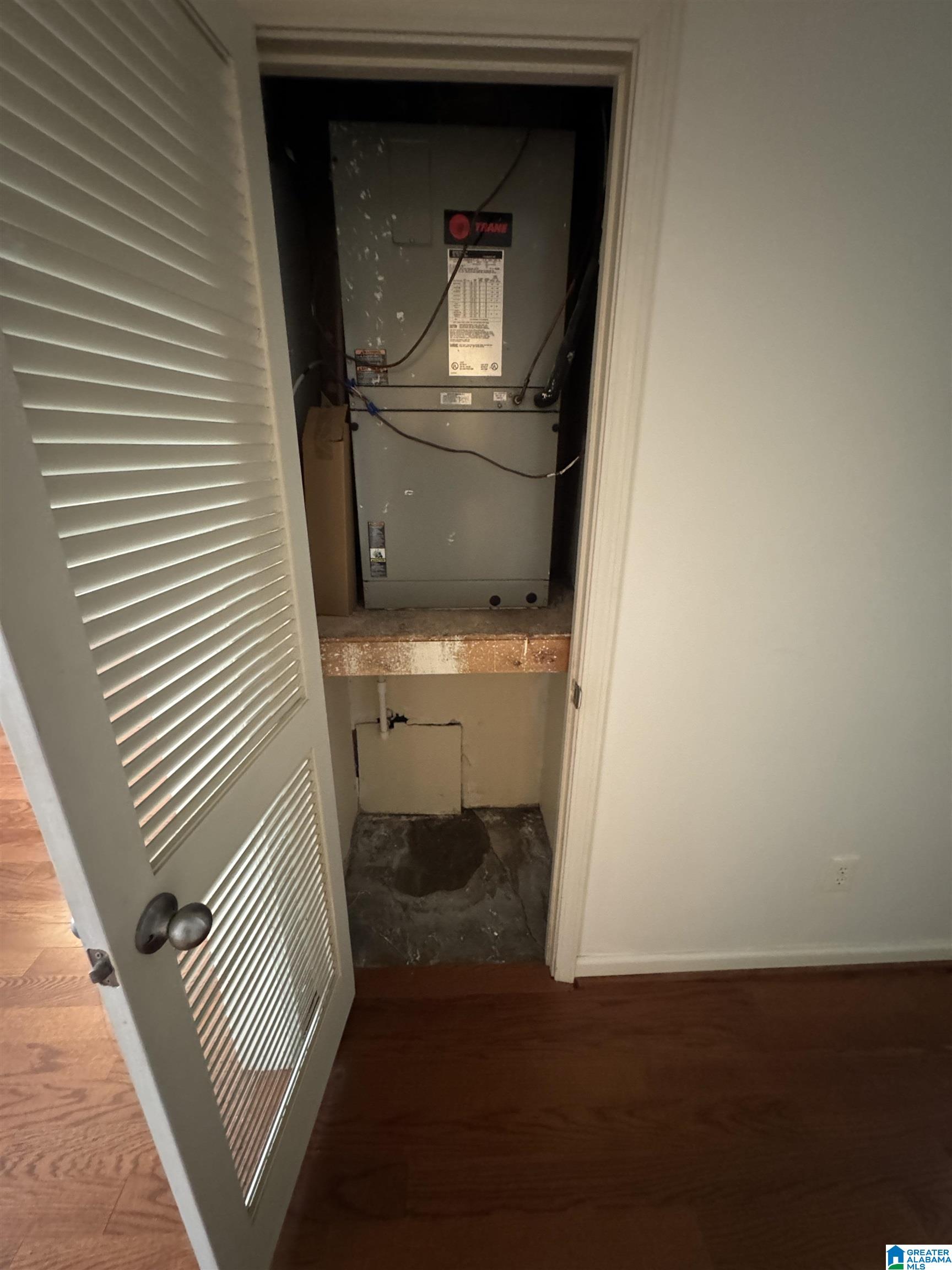 1328 RIVER WALK COURT