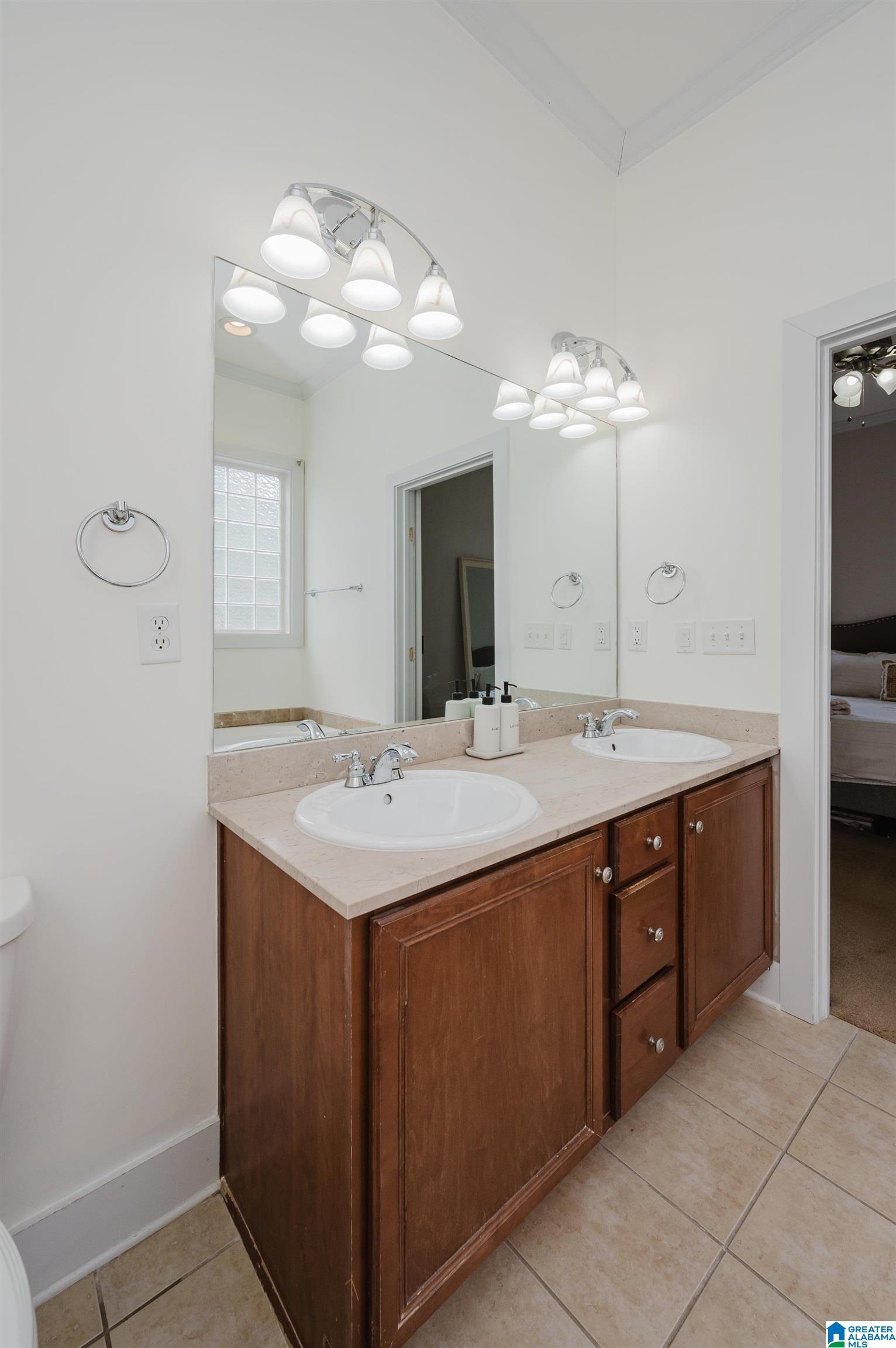 5346 MAGNOLIA SOUTH DRIVE