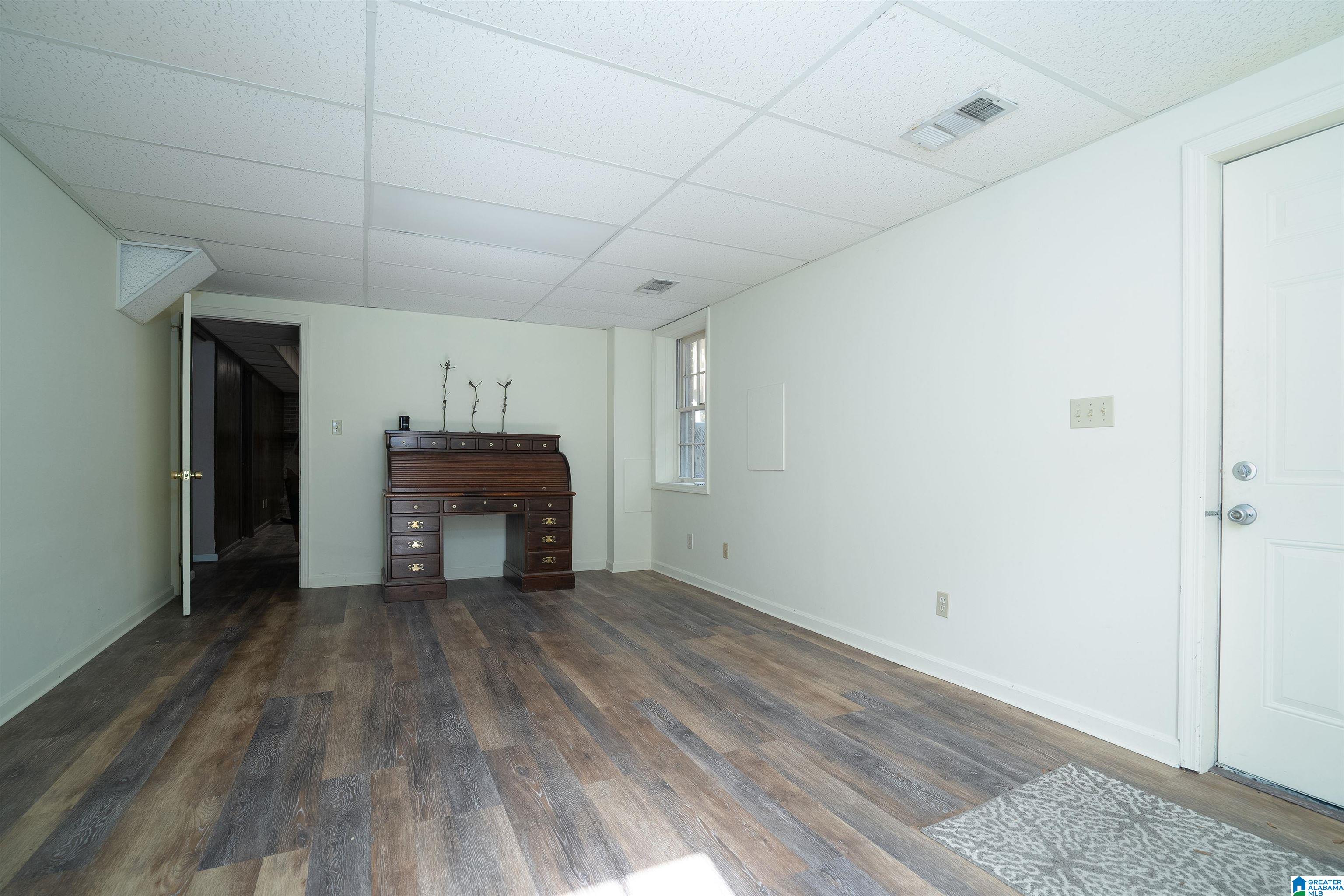 992 RYECROFT ROAD