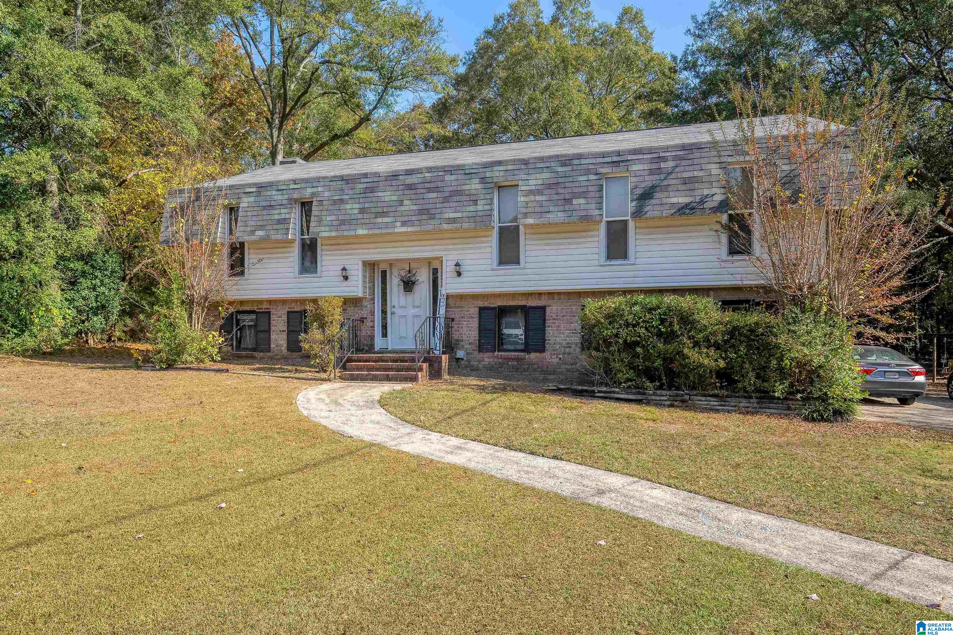 992 RYECROFT ROAD