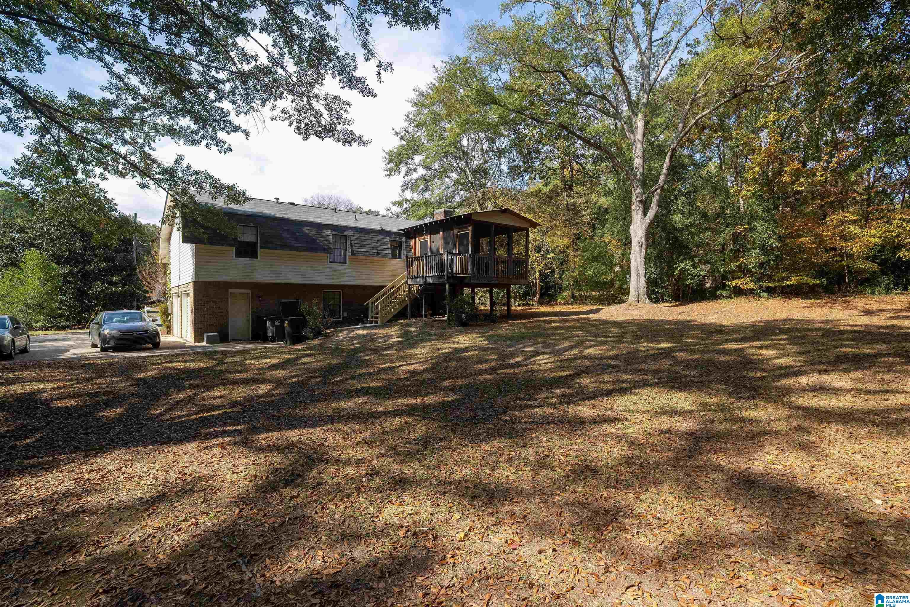 992 RYECROFT ROAD