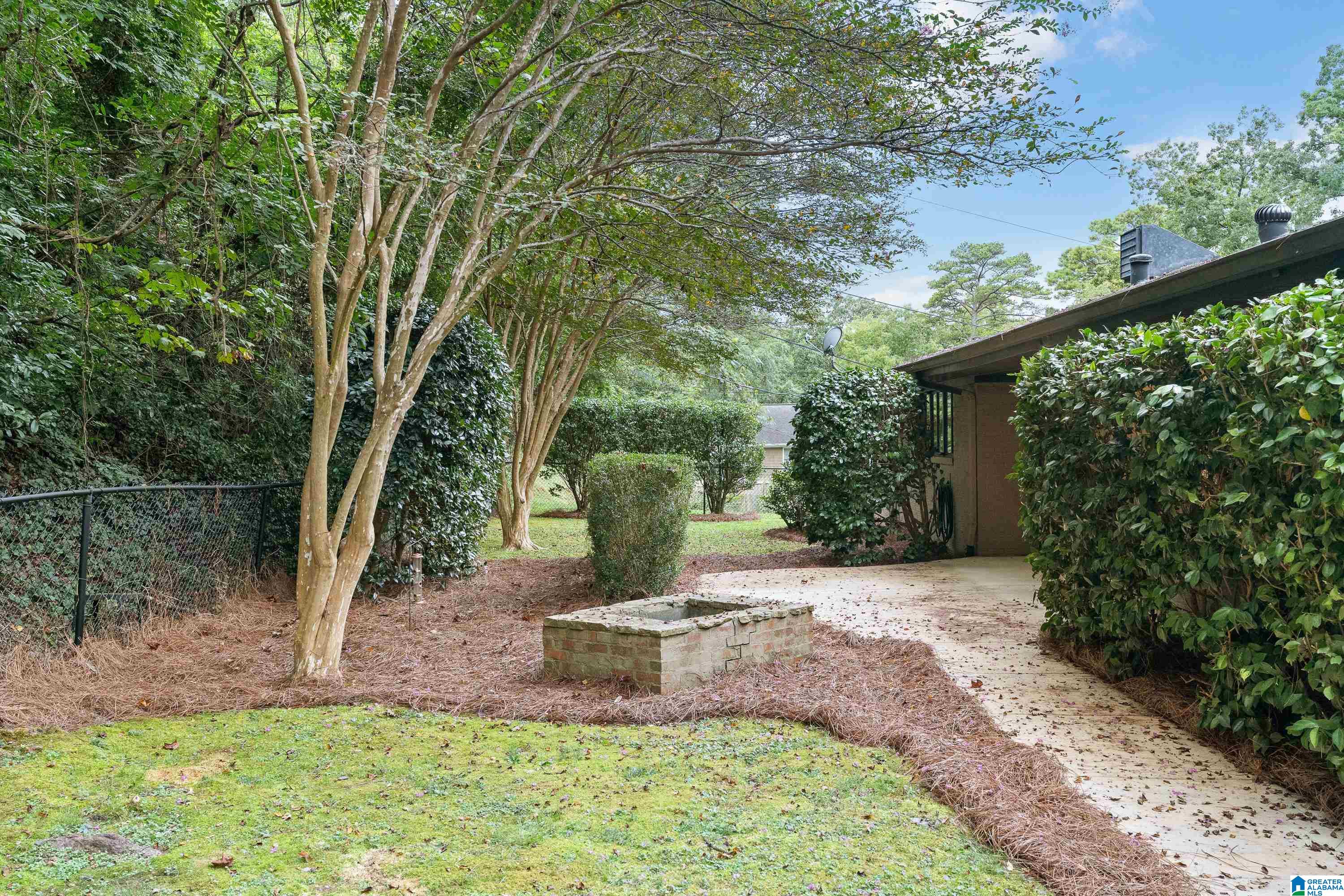 340 RICHMAR DRIVE