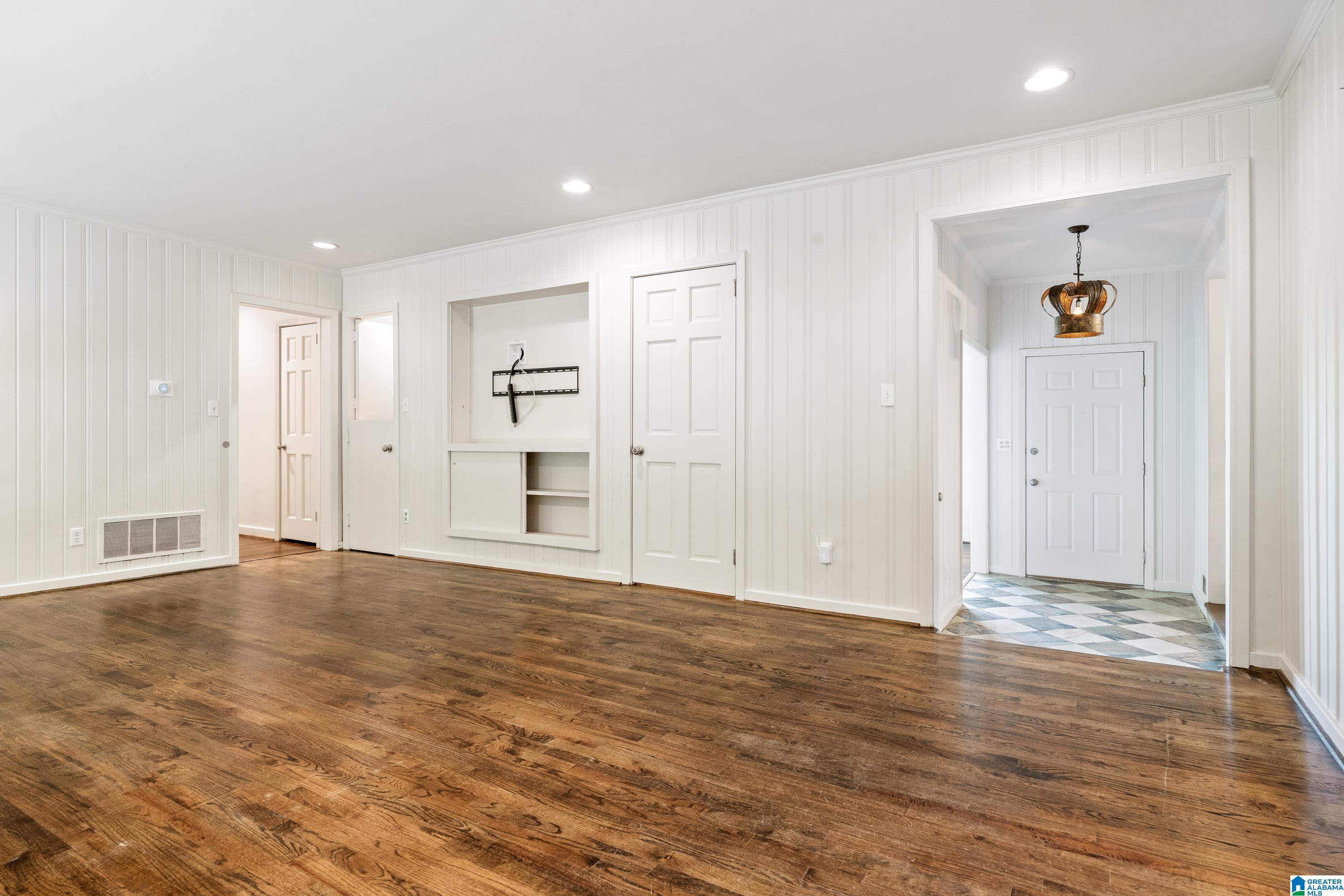 340 RICHMAR DRIVE