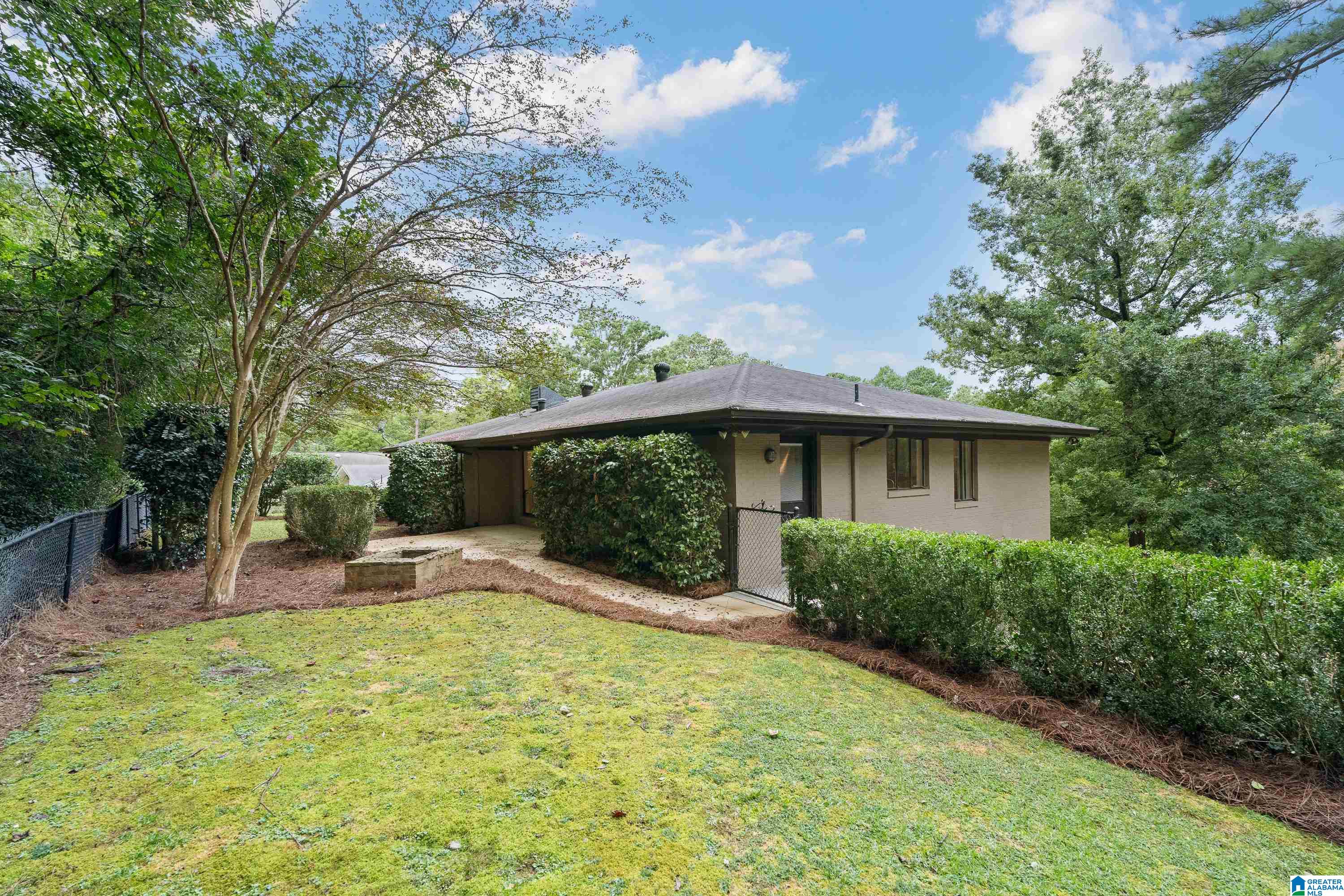 340 RICHMAR DRIVE