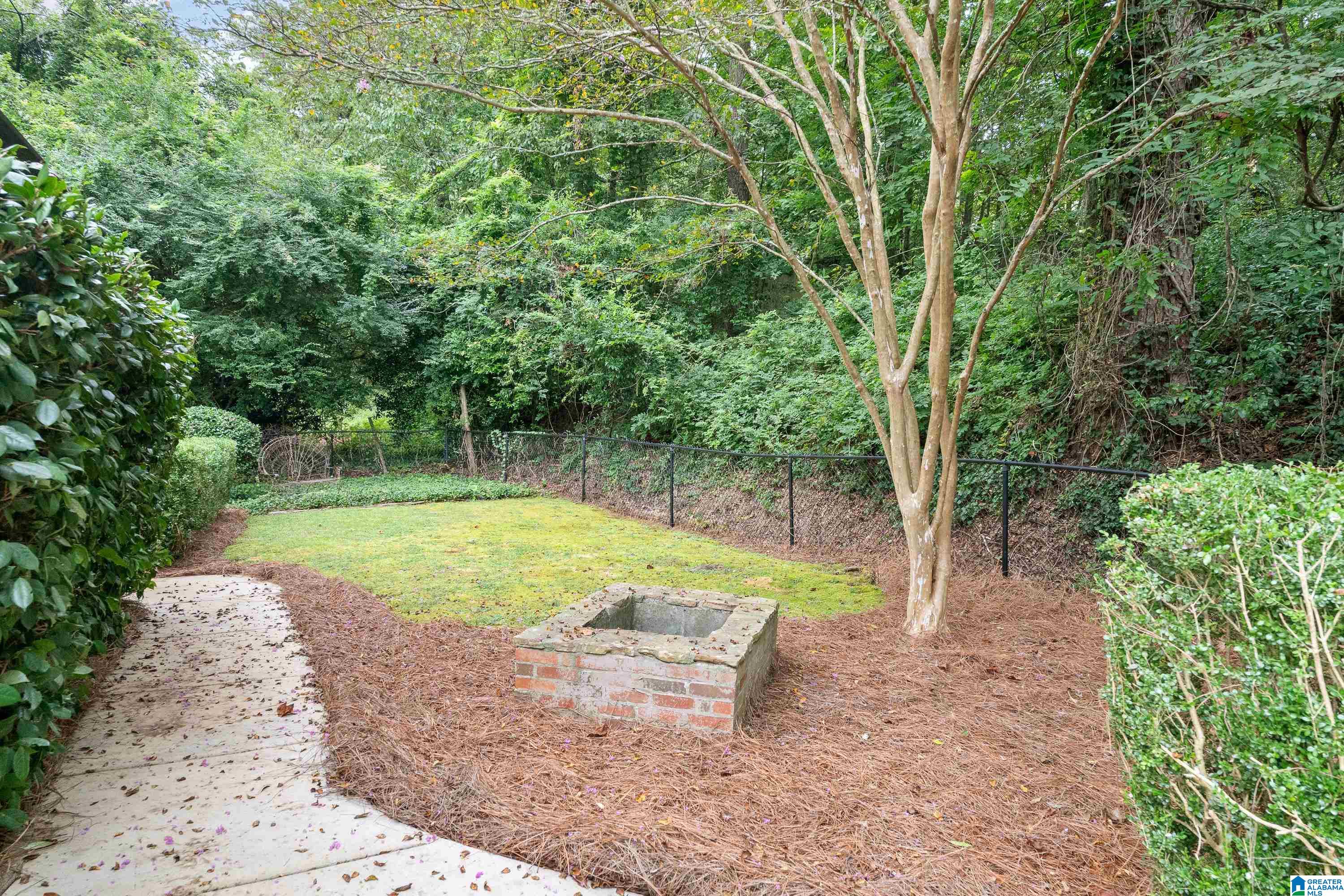 340 RICHMAR DRIVE