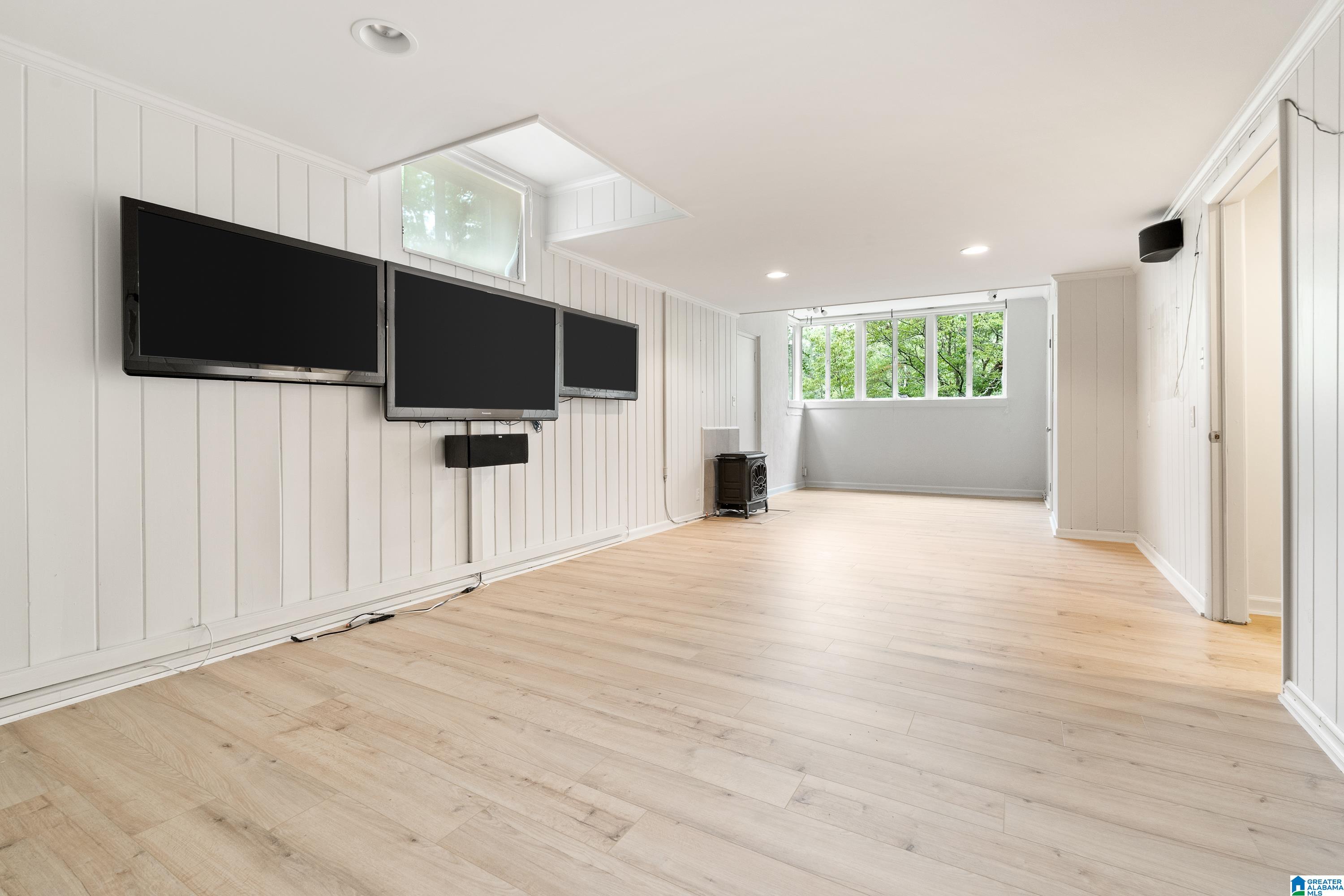 340 RICHMAR DRIVE