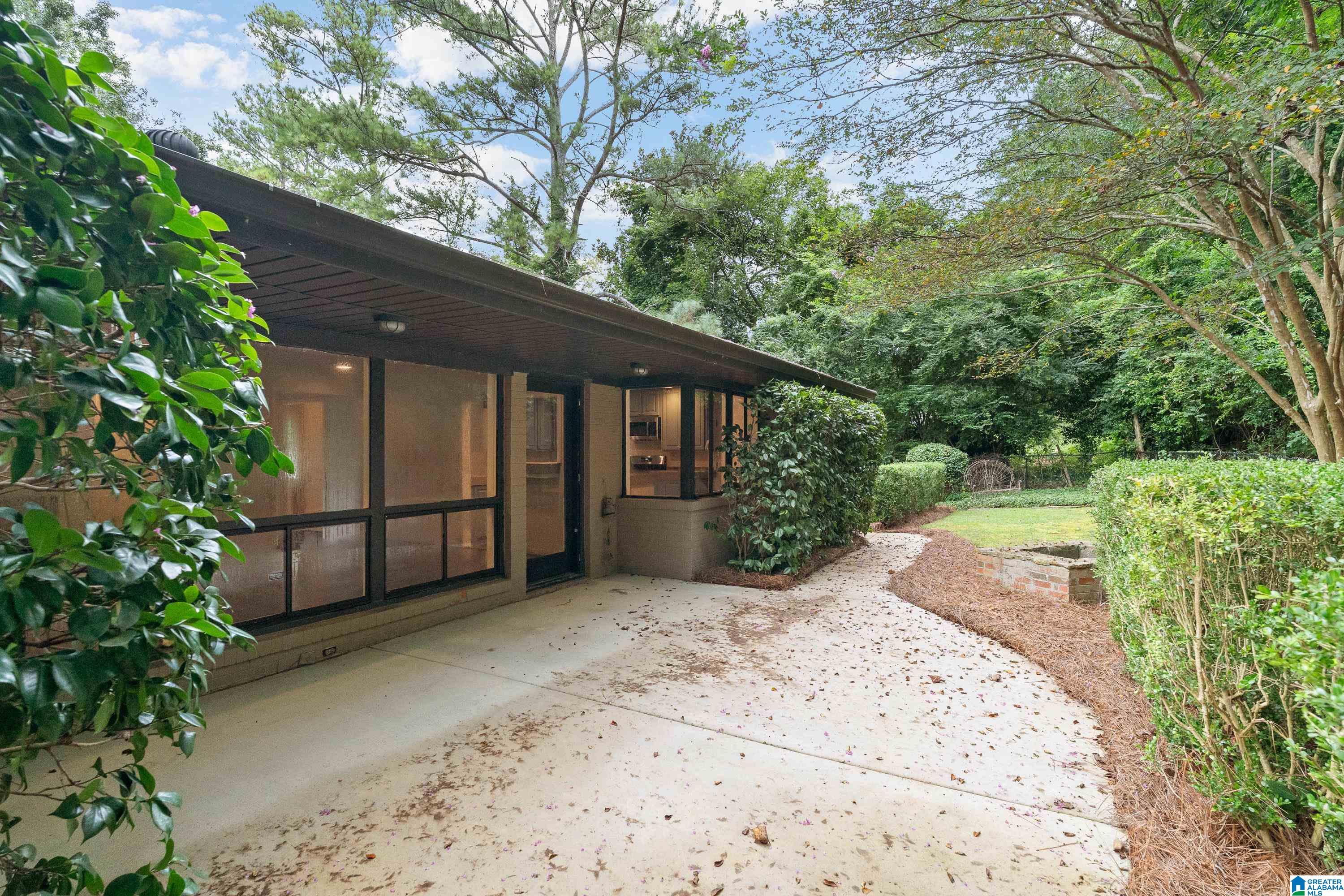 340 RICHMAR DRIVE