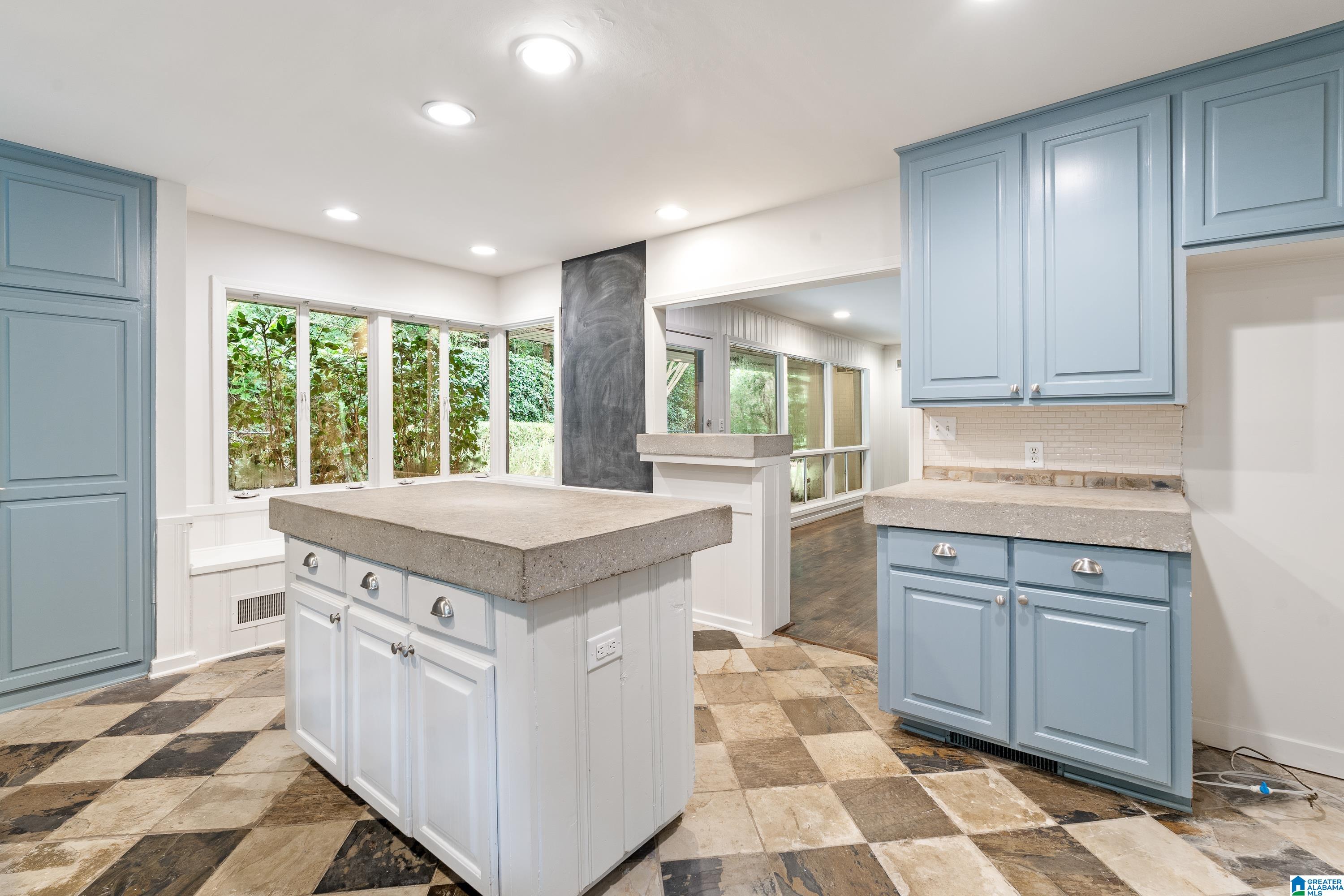 340 RICHMAR DRIVE