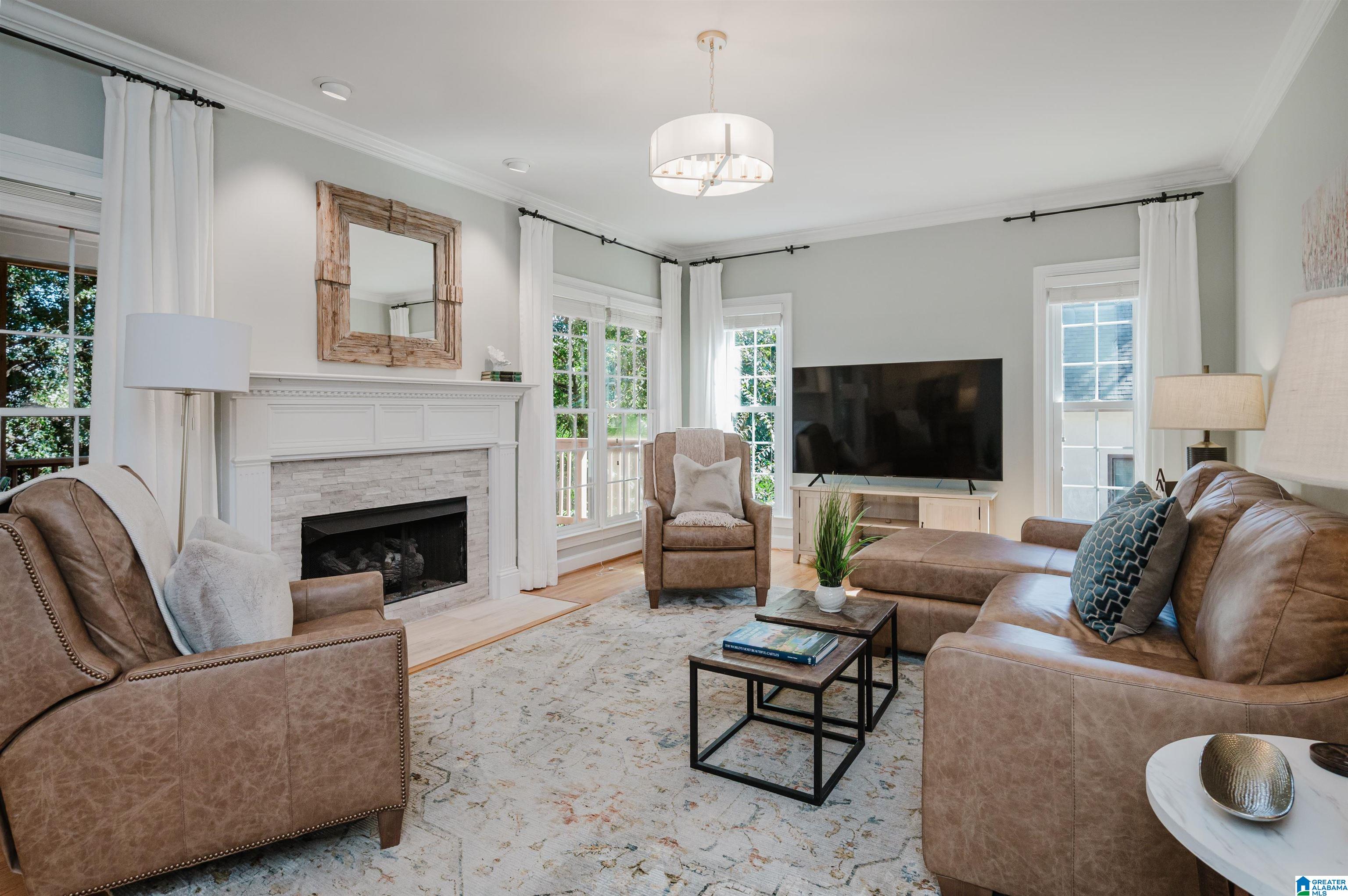 1674 CROSSGATE DRIVE