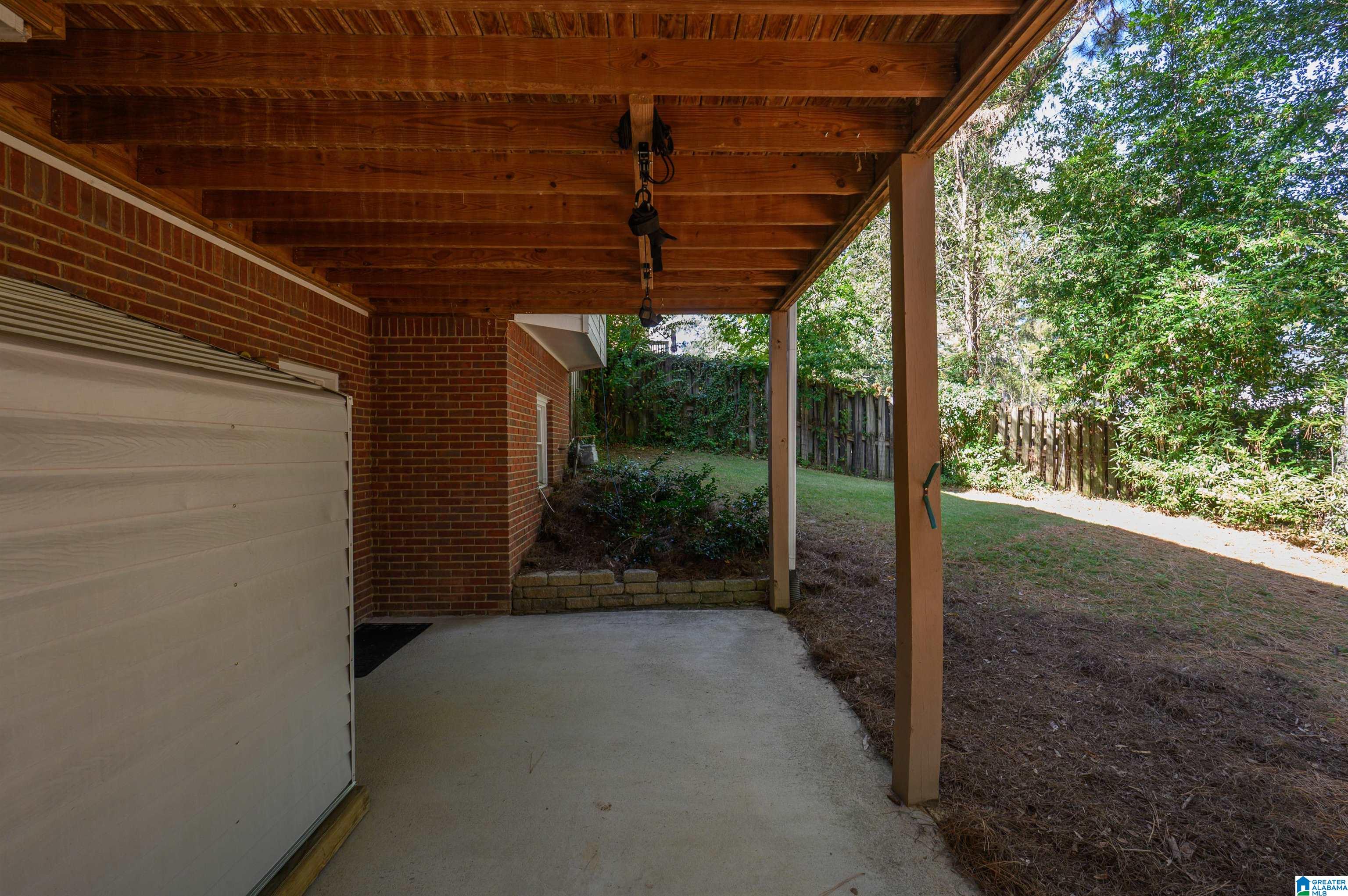 1674 CROSSGATE DRIVE