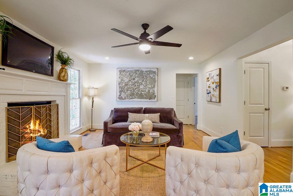 2433 DALTON DRIVE