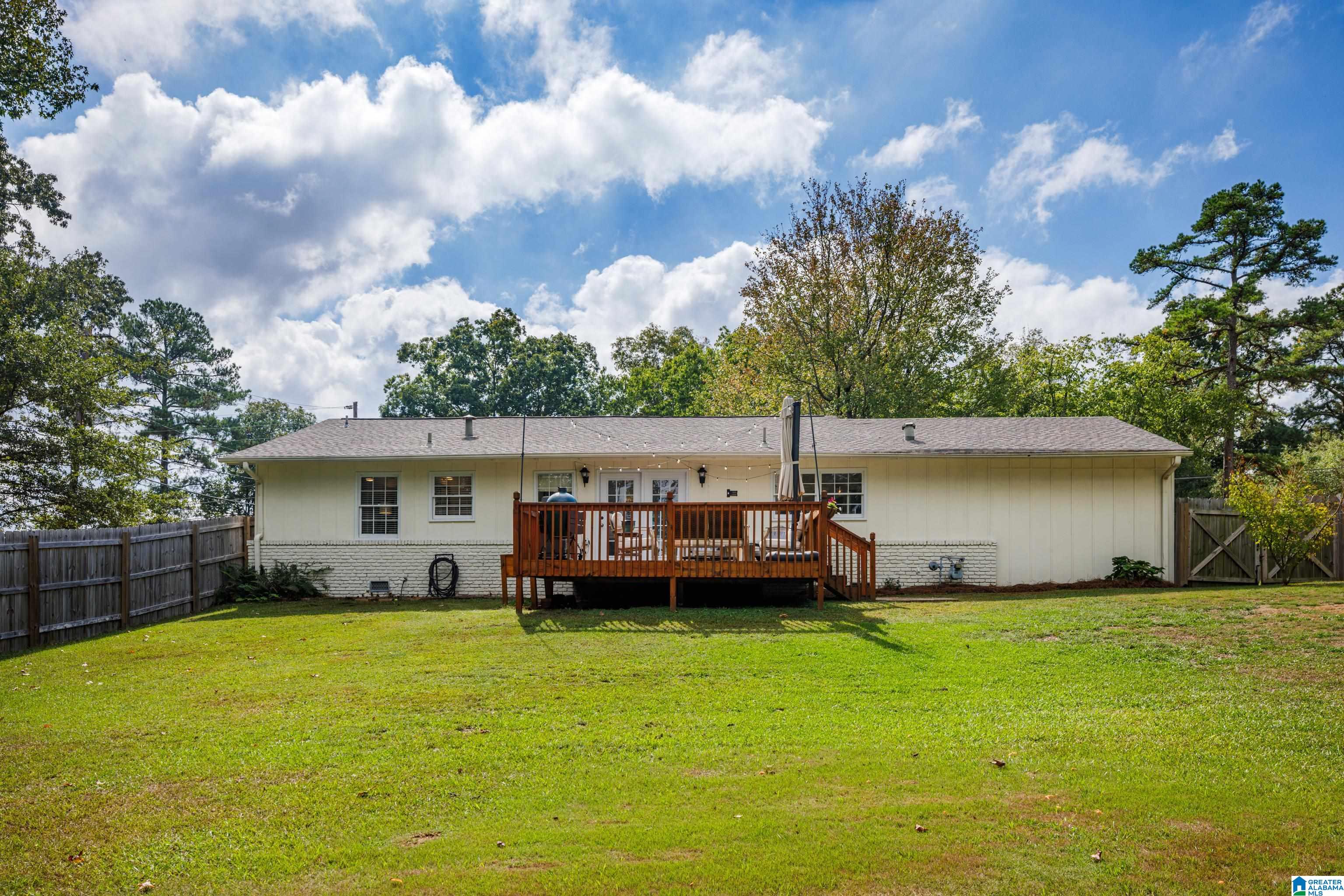 1512 LINDA VISTA DRIVE