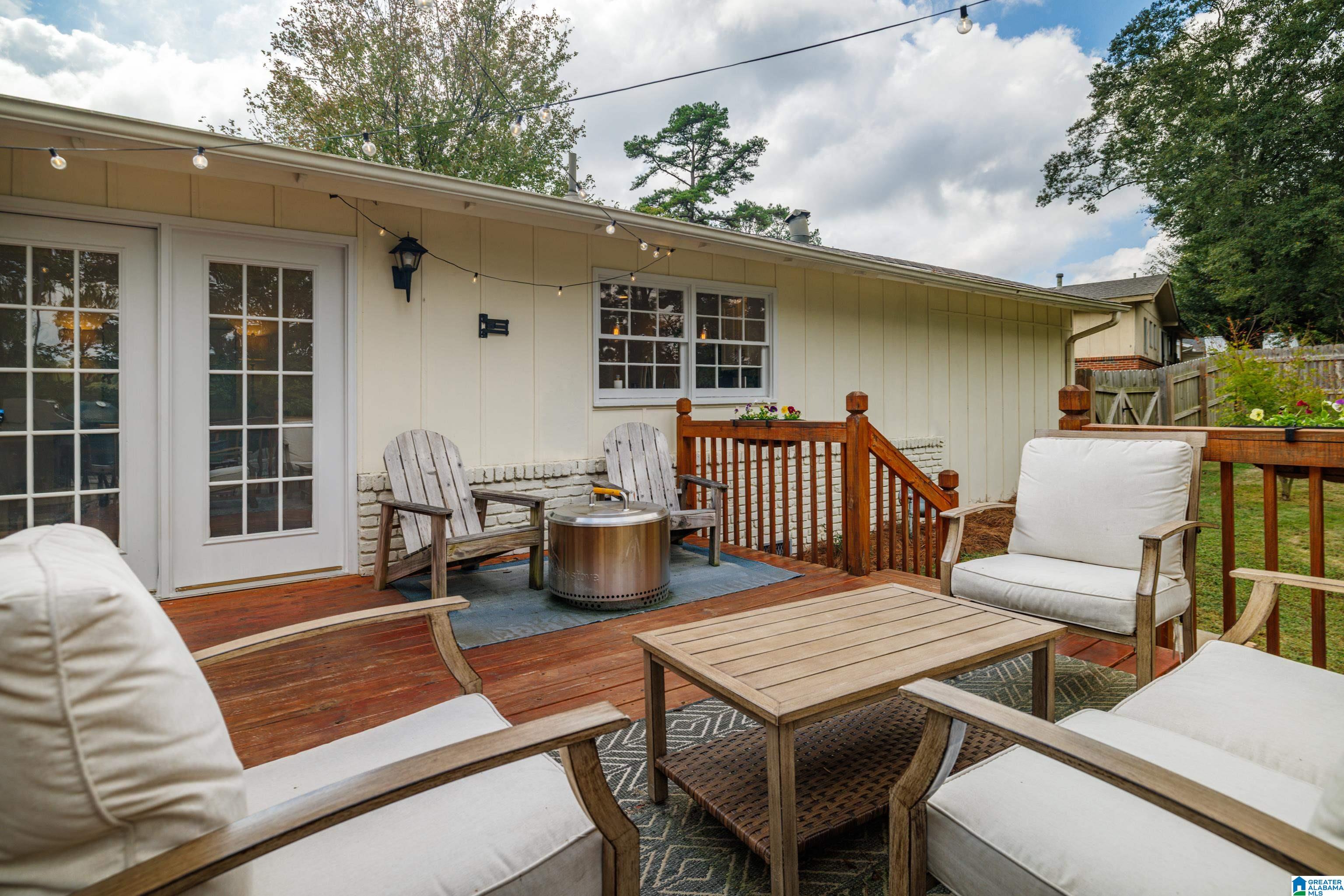 1512 LINDA VISTA DRIVE