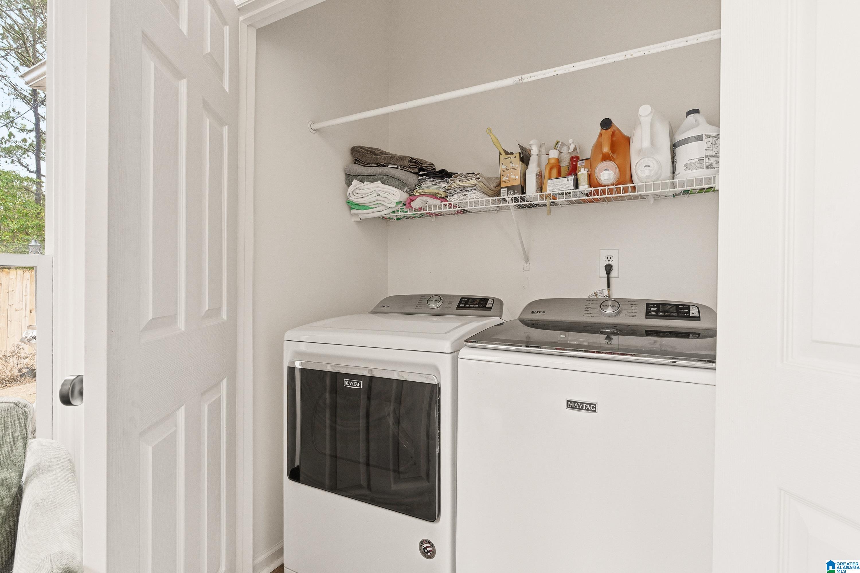 1217 IVY BROOK CIRCLE