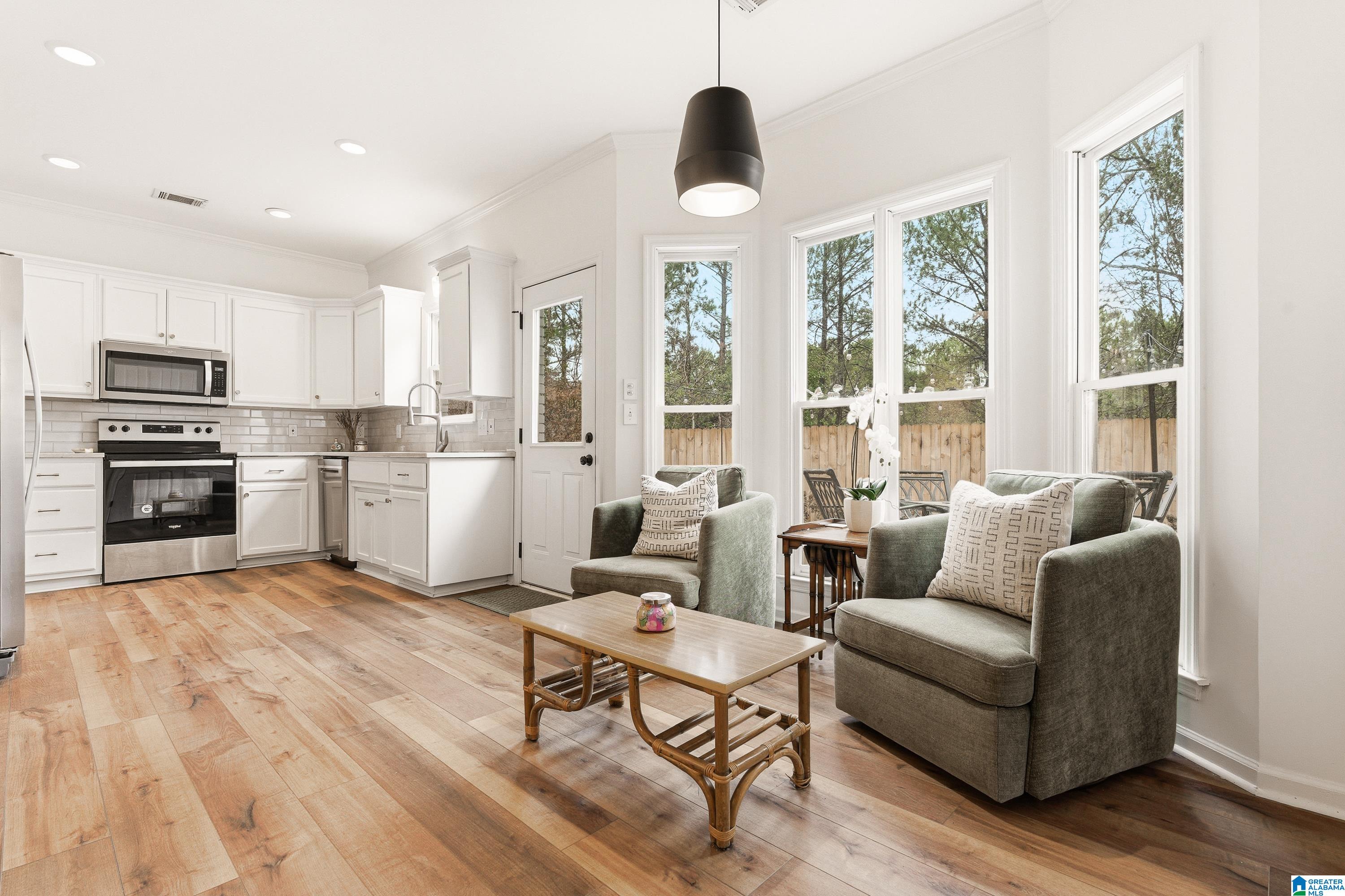 1217 IVY BROOK CIRCLE