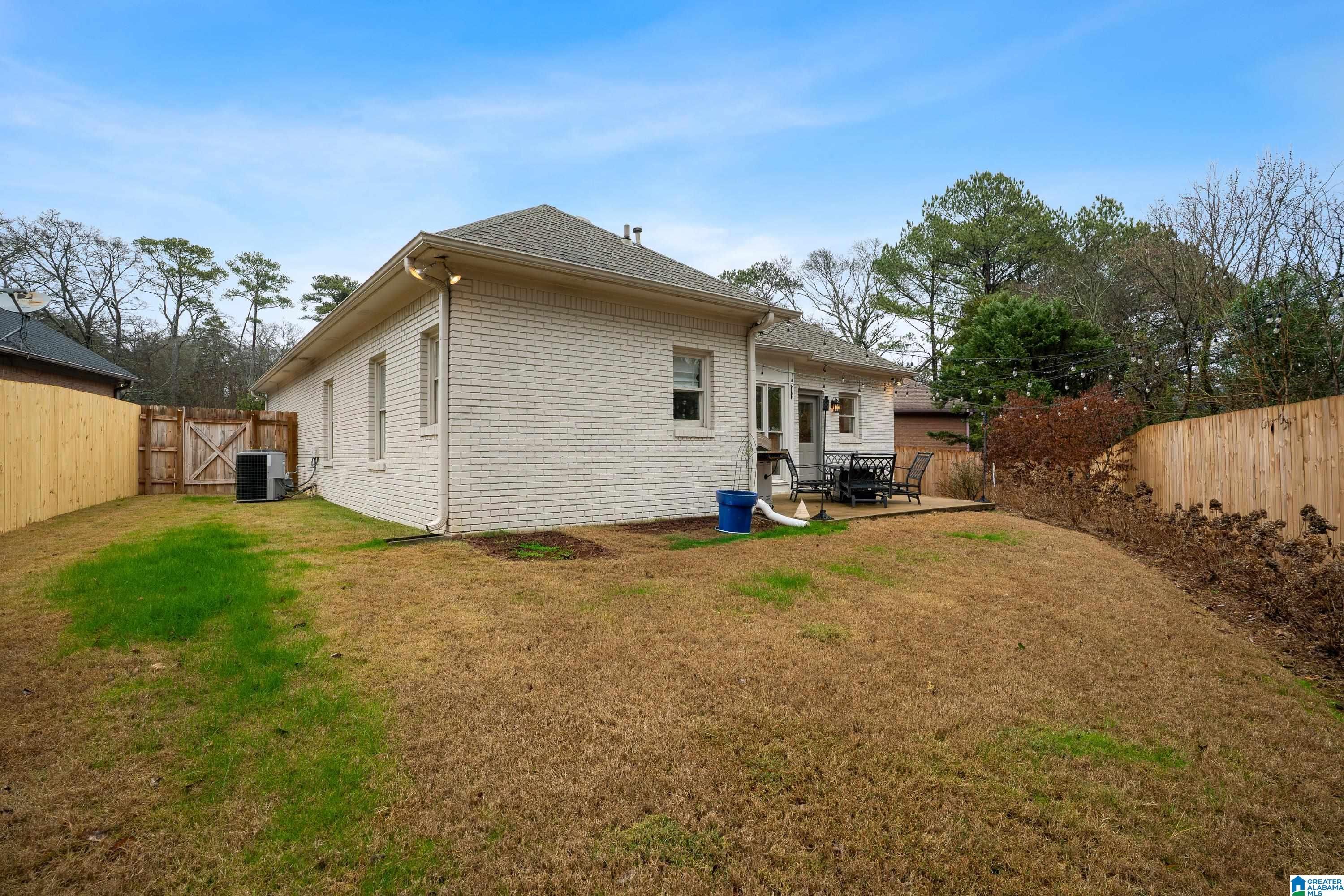 1217 IVY BROOK CIRCLE