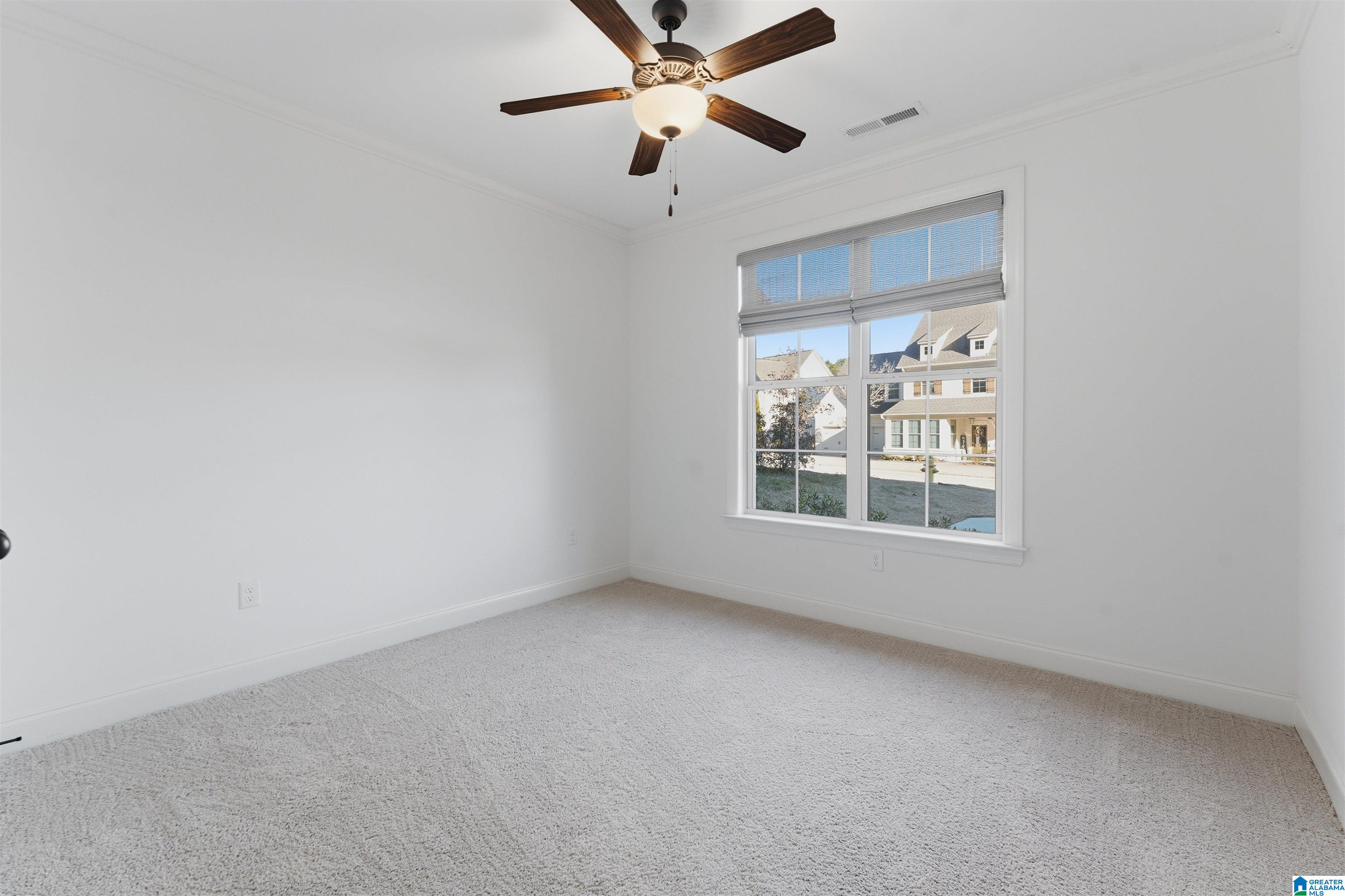 213 KINROSS CIRCLE