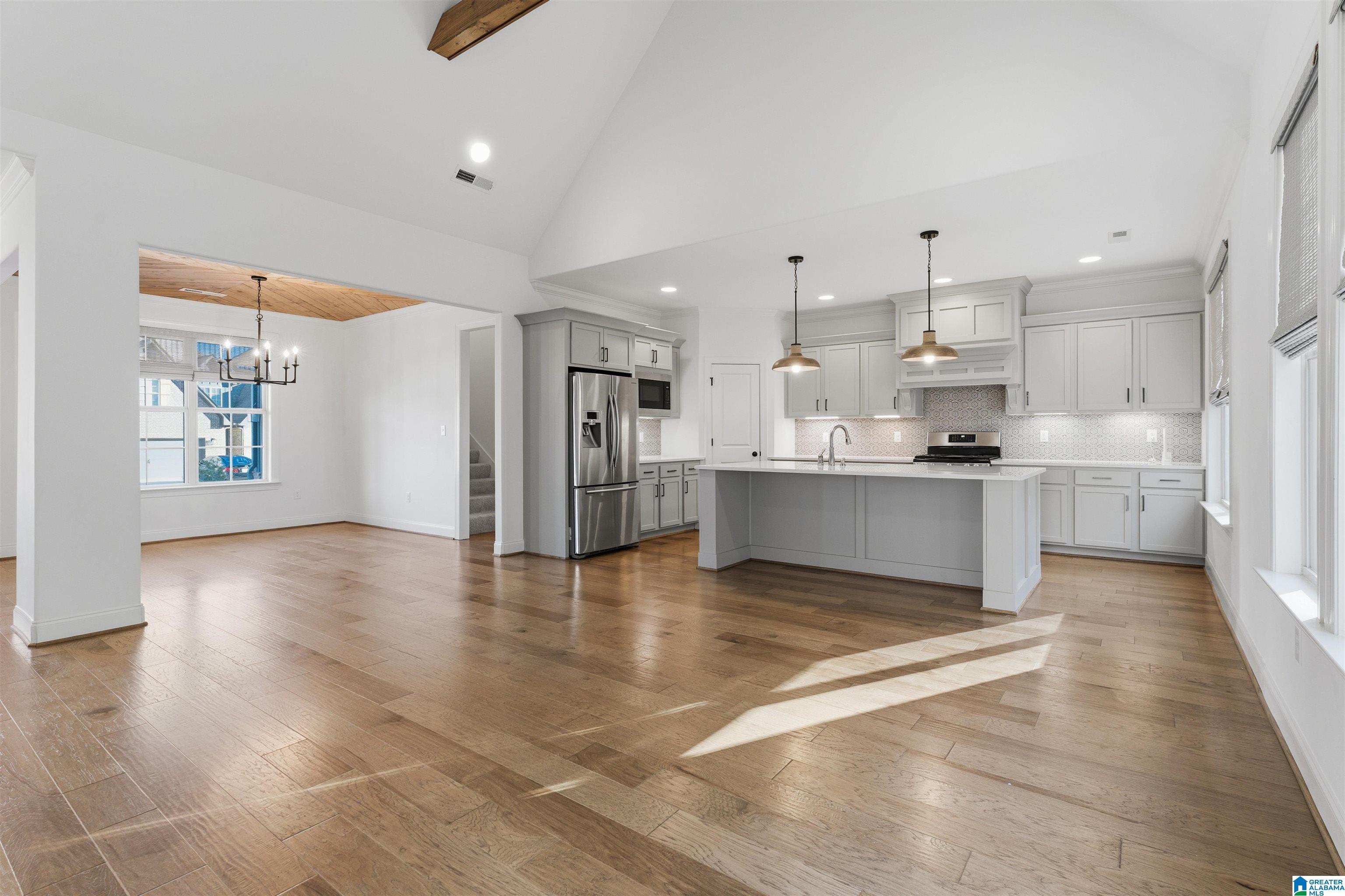 213 KINROSS CIRCLE
