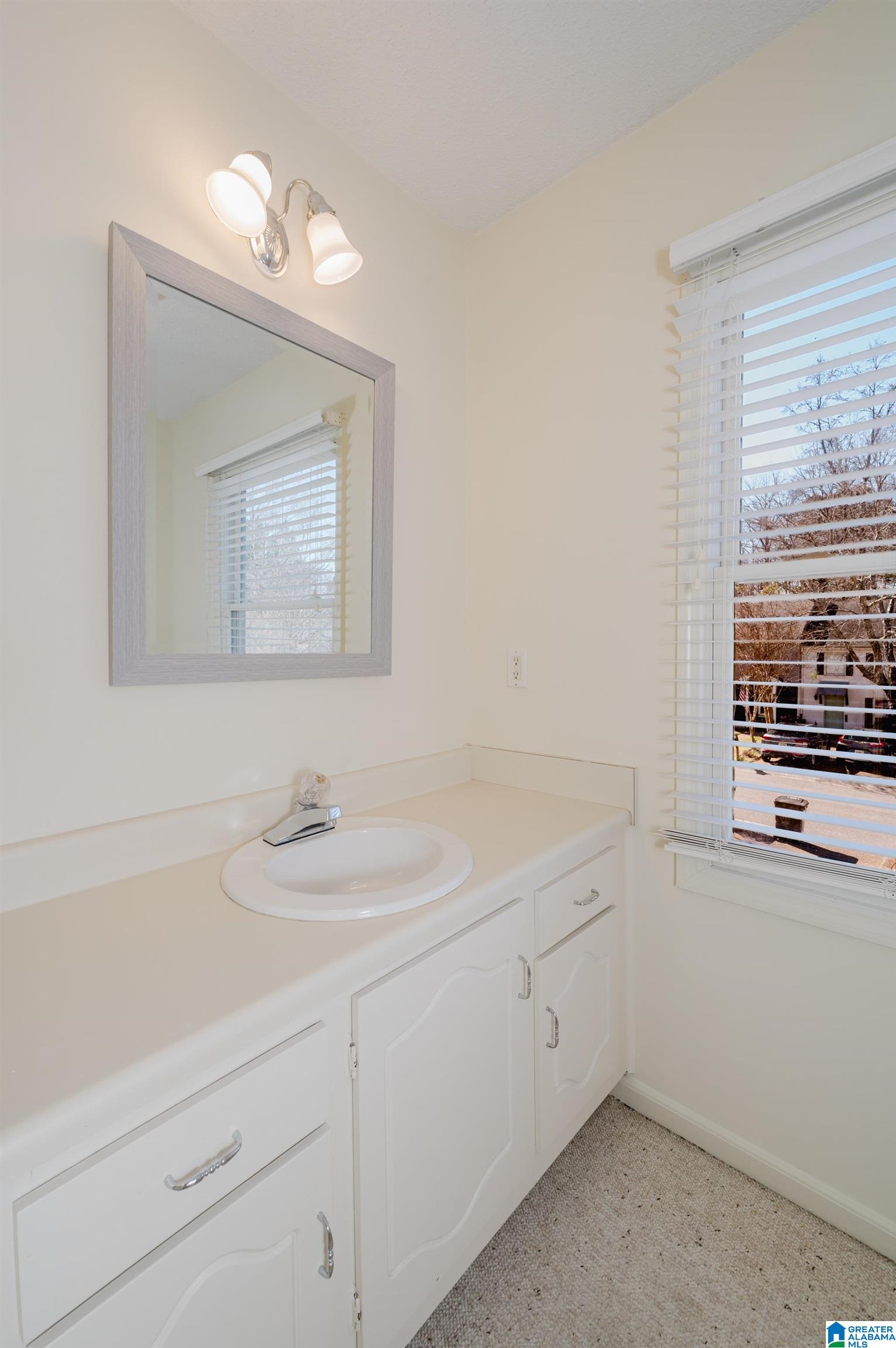 3272 OVERTON MANOR DRIVE