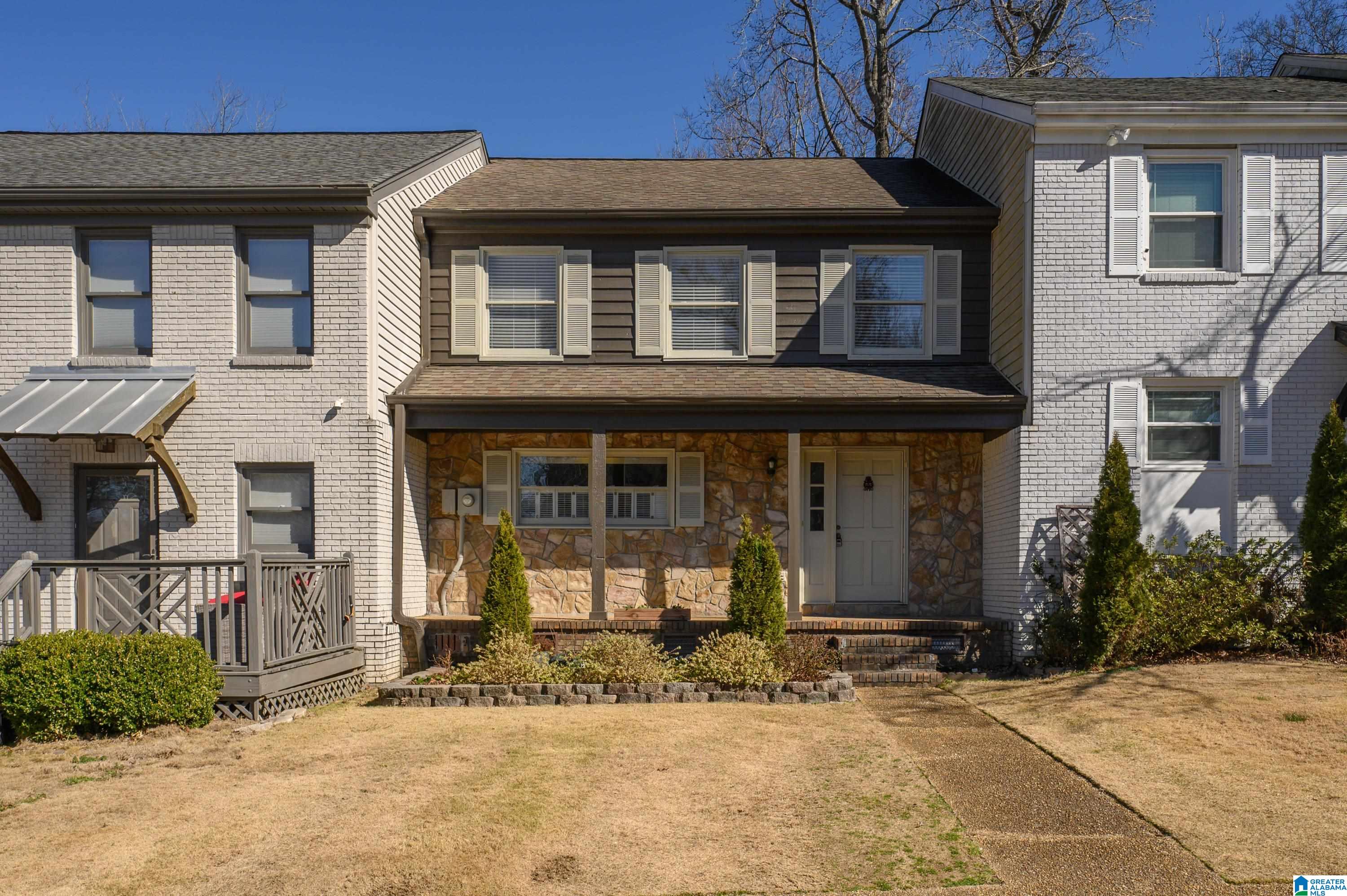 3272 OVERTON MANOR DRIVE