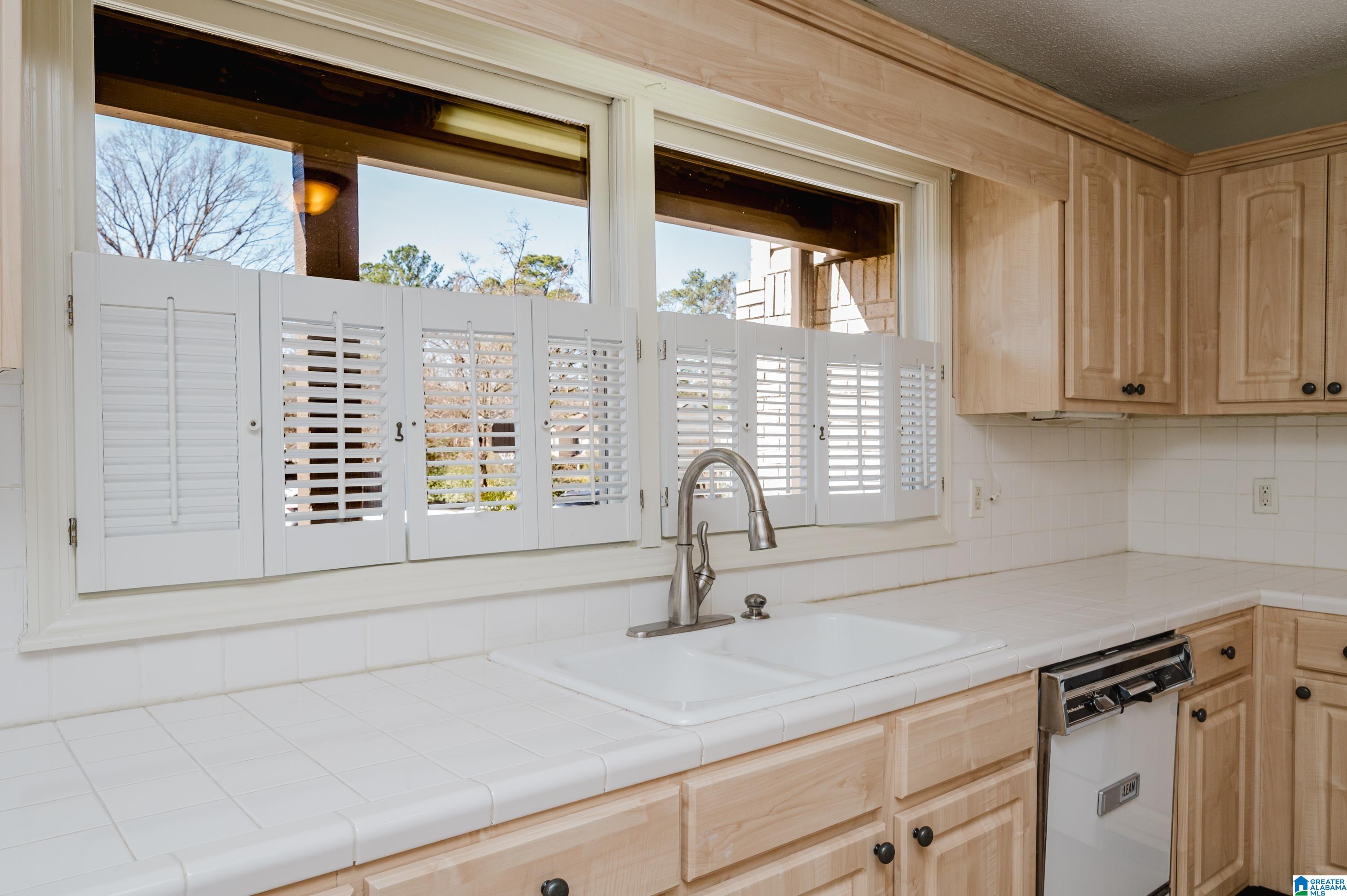 3272 OVERTON MANOR DRIVE