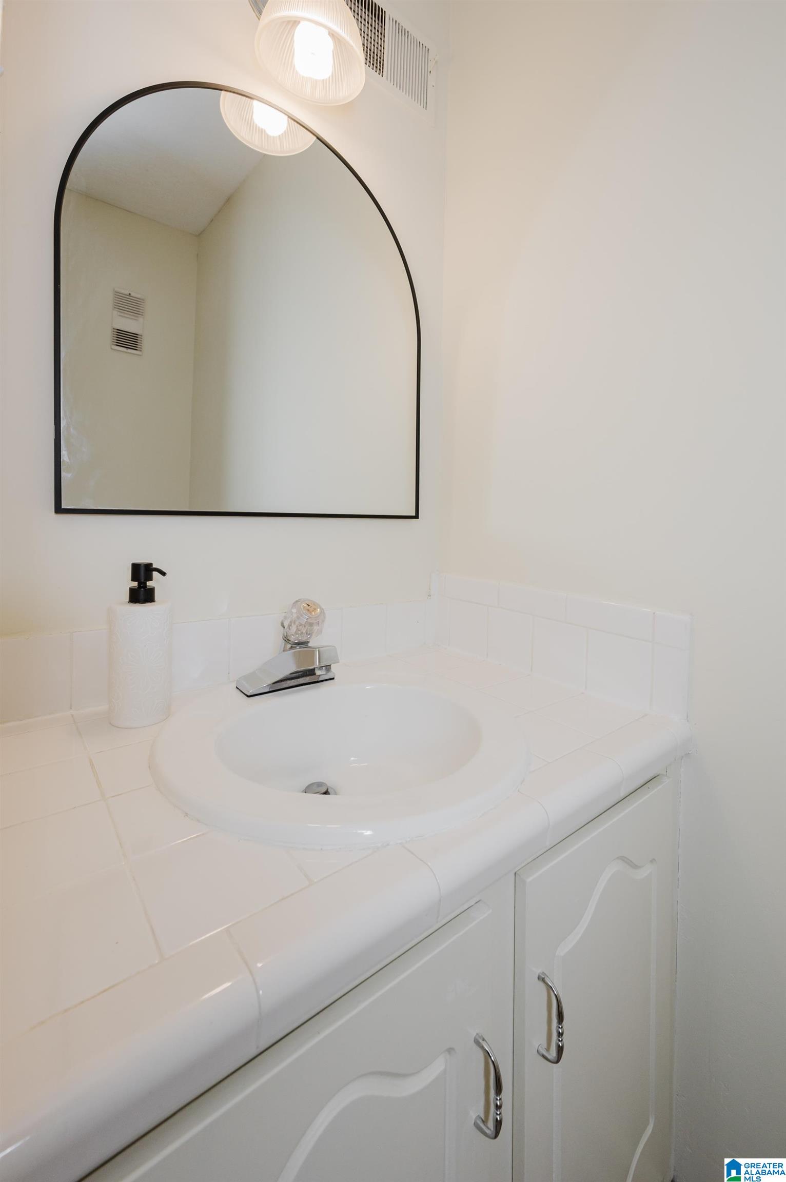3272 OVERTON MANOR DRIVE