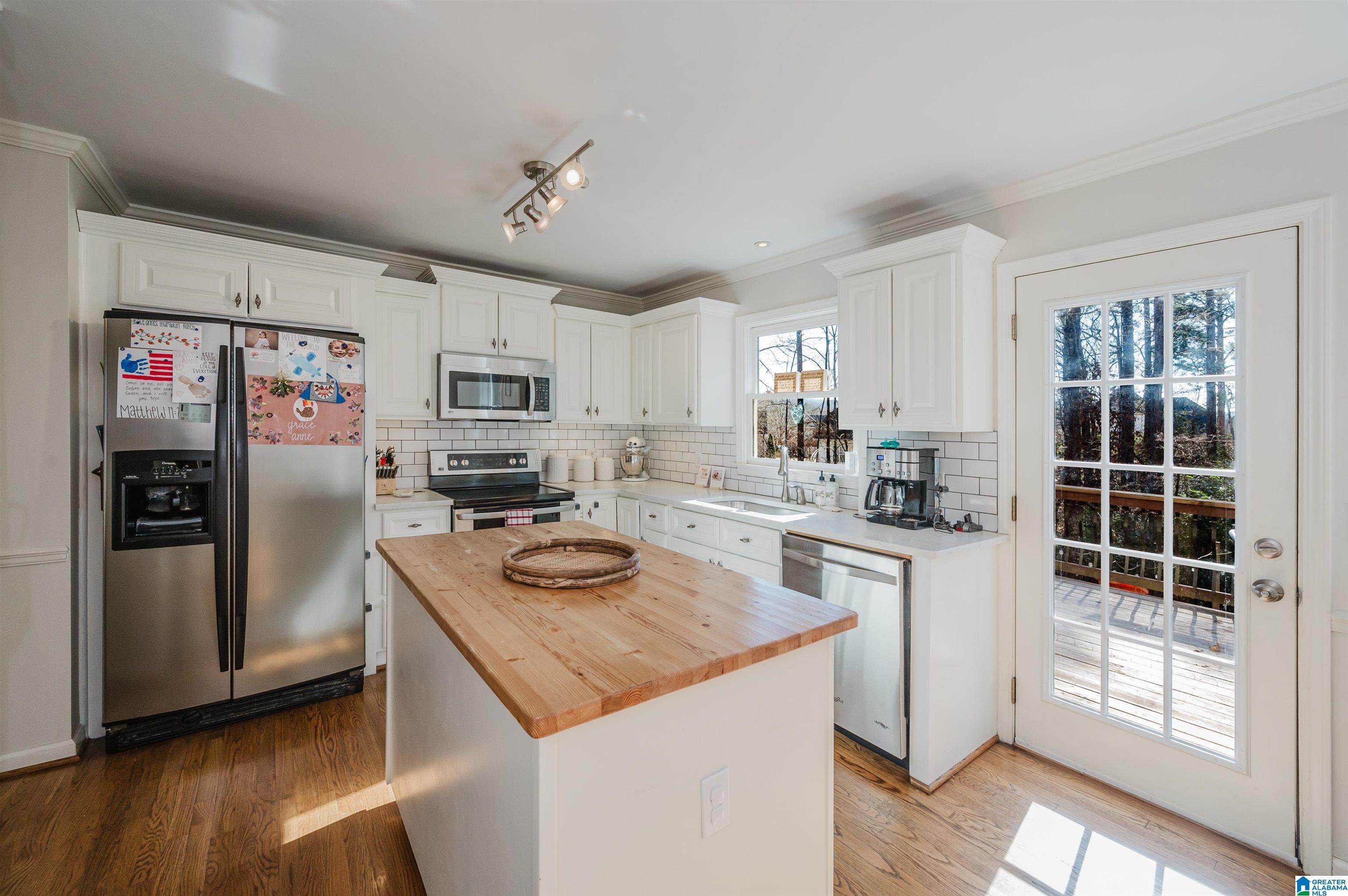 5188 COLONIAL PARK ROAD