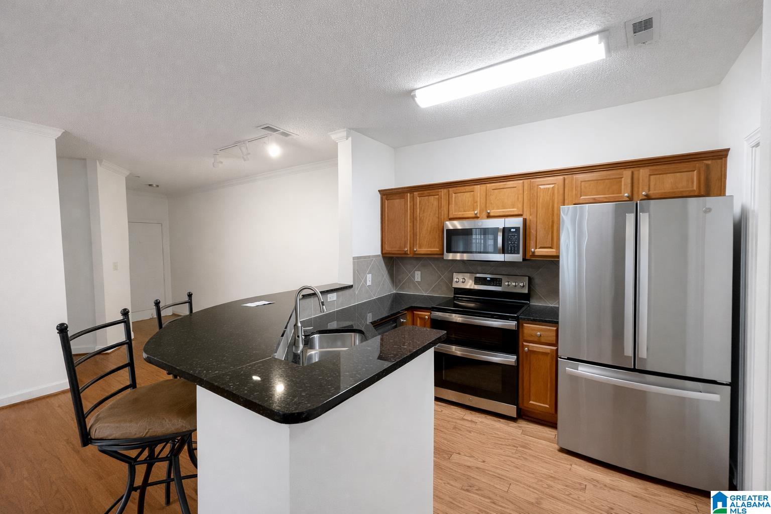 209 STERLING OAKS DRIVE 209