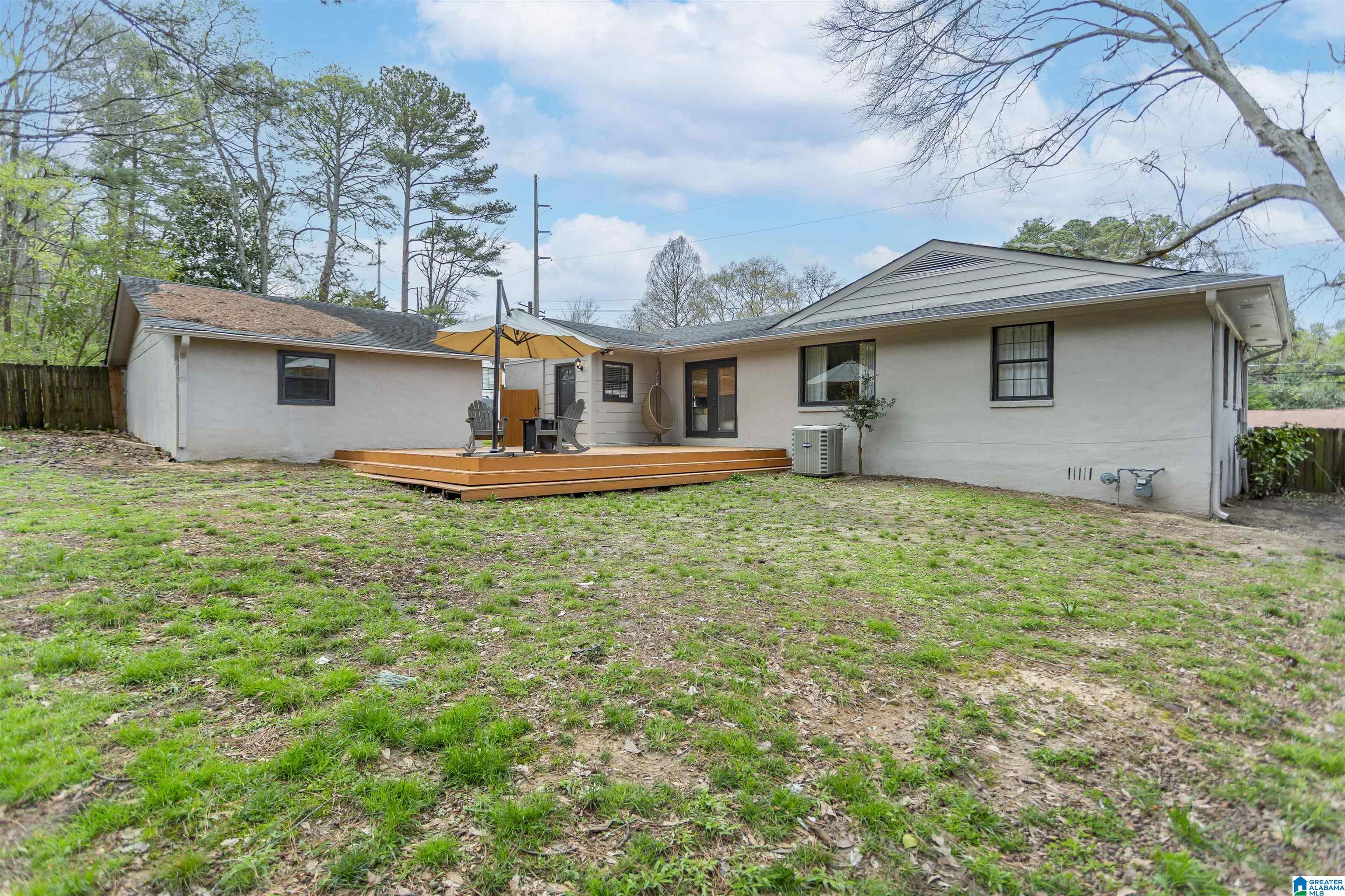 1621 CRESTHILL ROAD