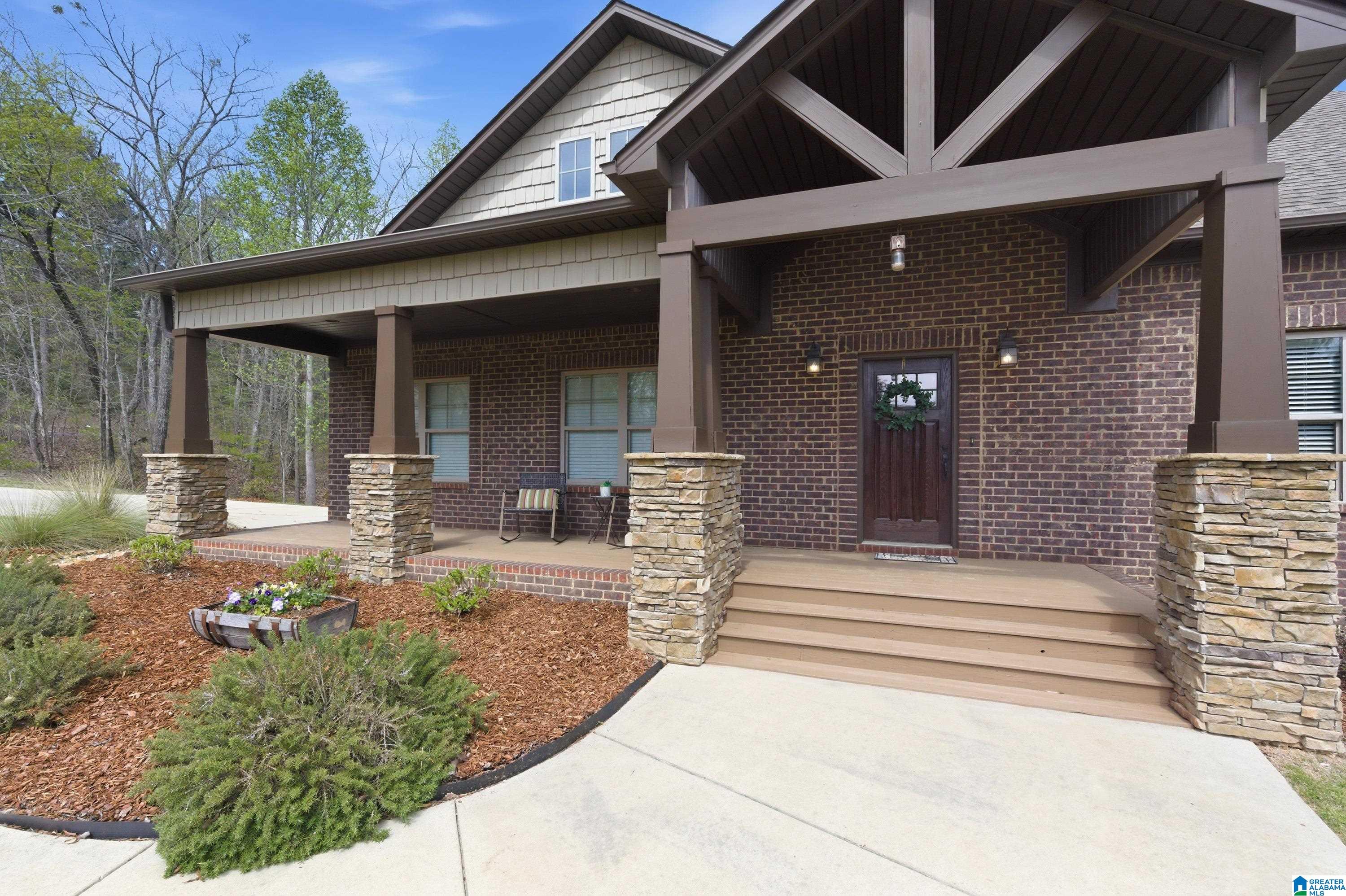 156 AUTUMN VIEW DRIVE